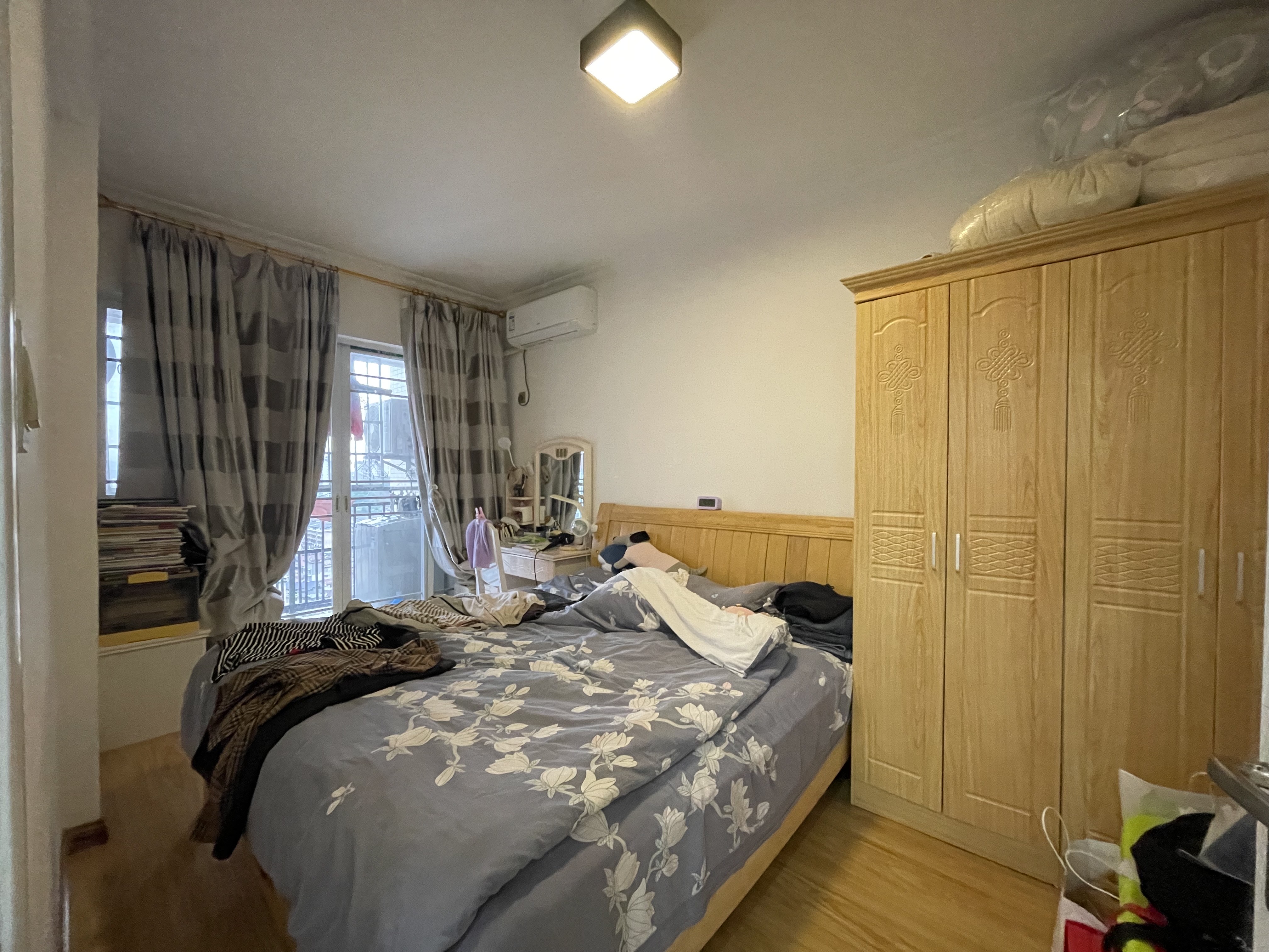 玉恒龙岸小区  2室2厅1卫    45.8万 玉恒龙岸小区  2室2厅1卫    45.8万客厅