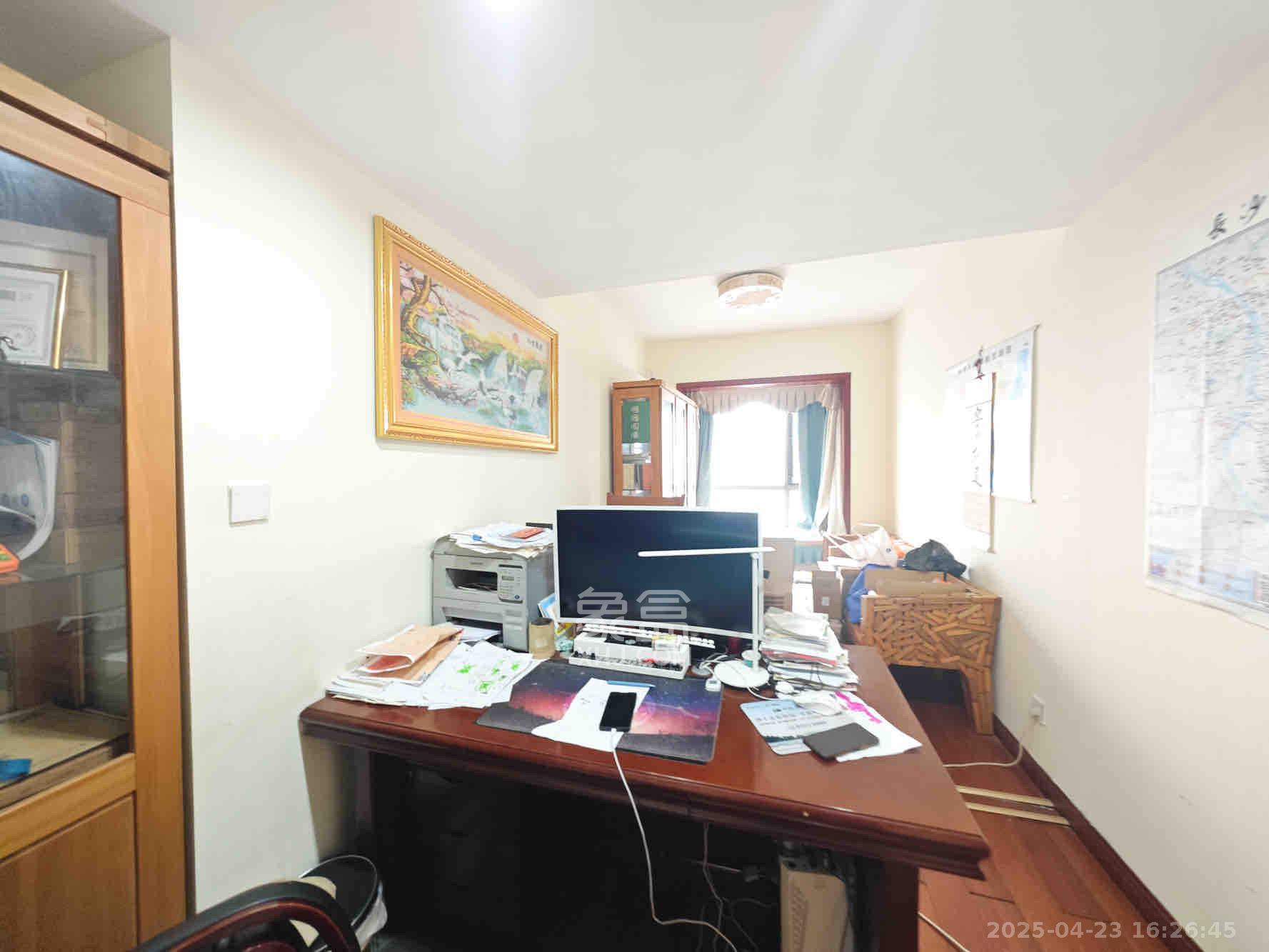 德庆水韵山城 4室3厅1卫 3800.0元/月 德庆水韵山城 4室3厅1卫 3800.0元/月室内图