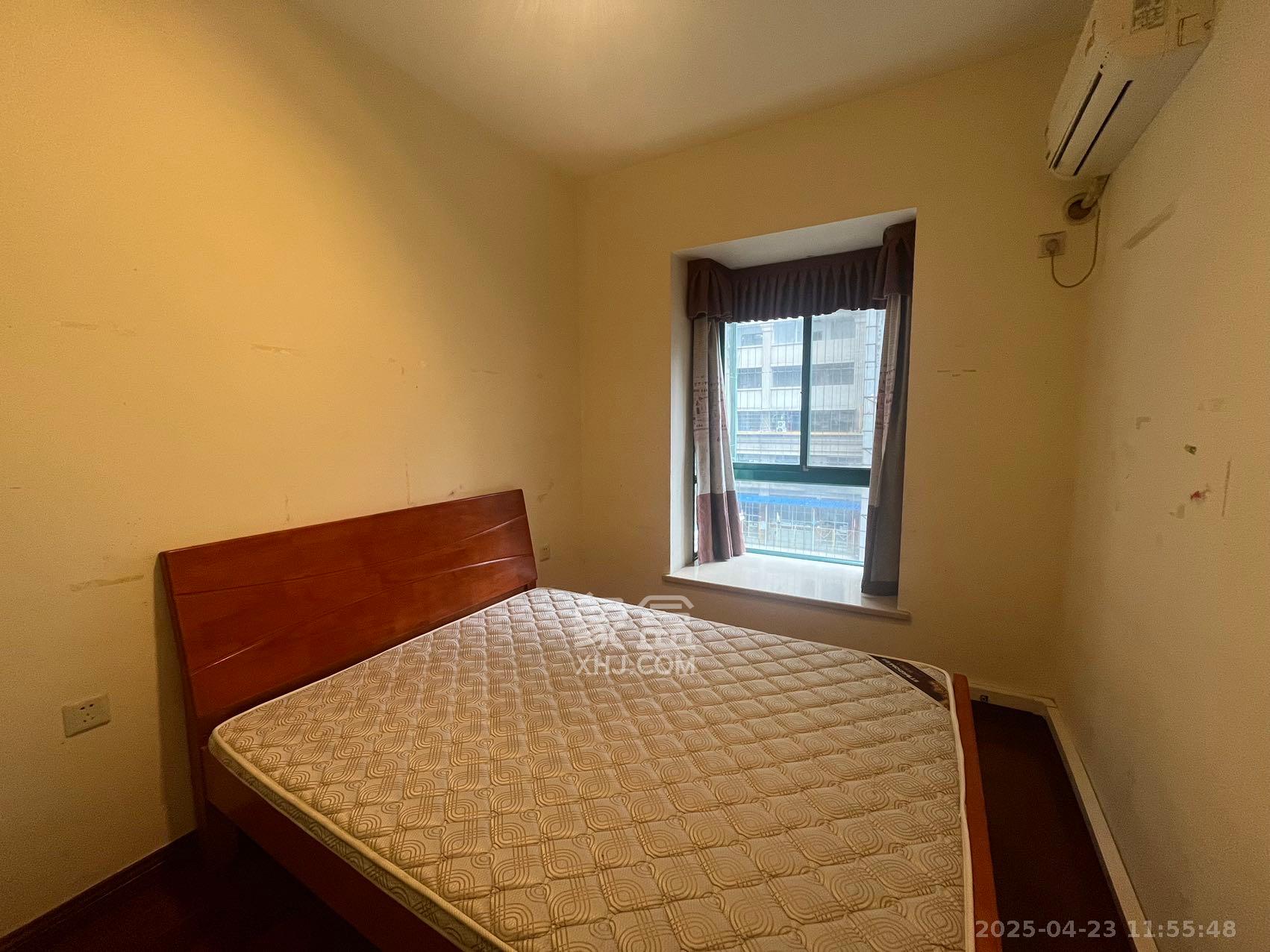 明城公寓 4室2厅2卫 2800.0元/月 明城公寓 4室2厅2卫 2800.0元/月室内图