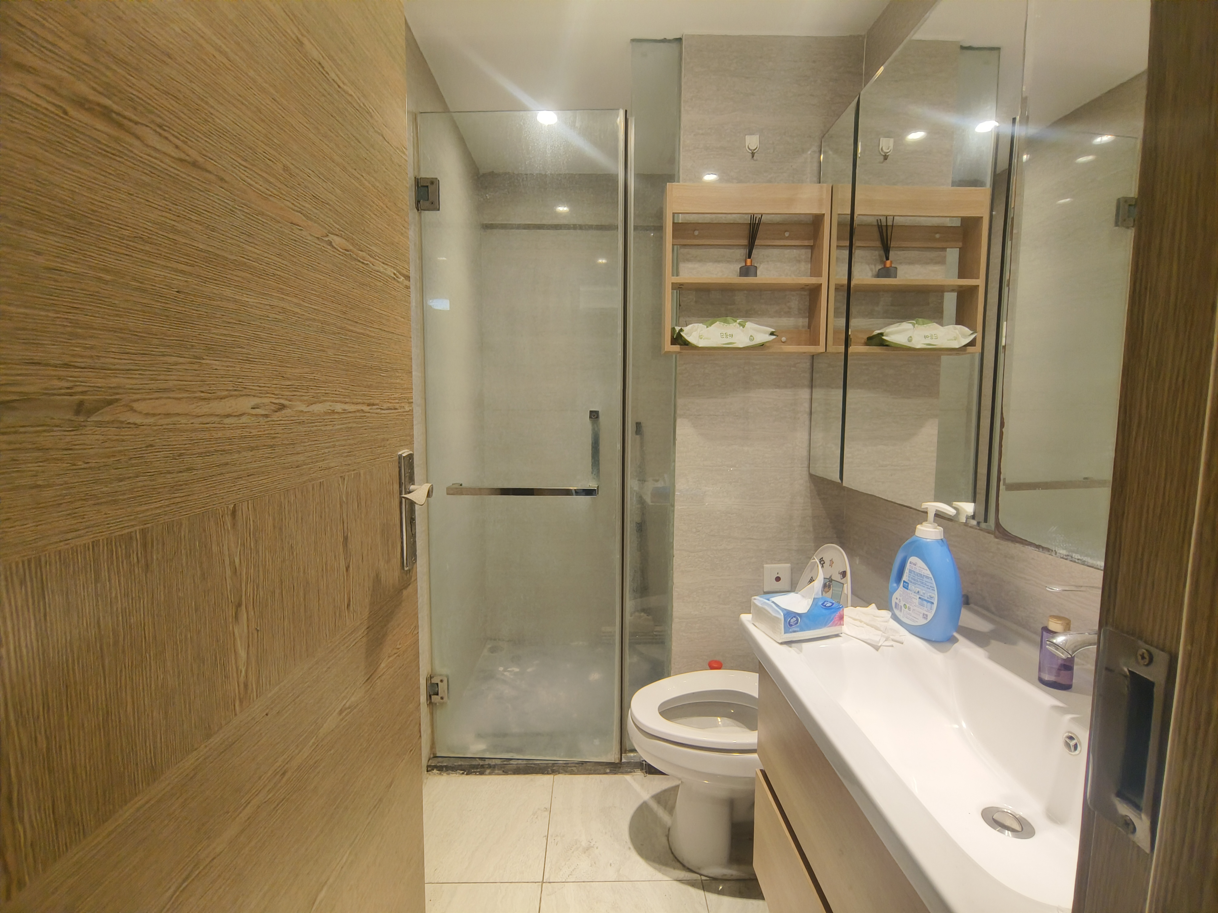 宇建国贸城 2室2厅1卫 3300.0元/月 宇建国贸城 2室2厅1卫 3300.0元/月室内图