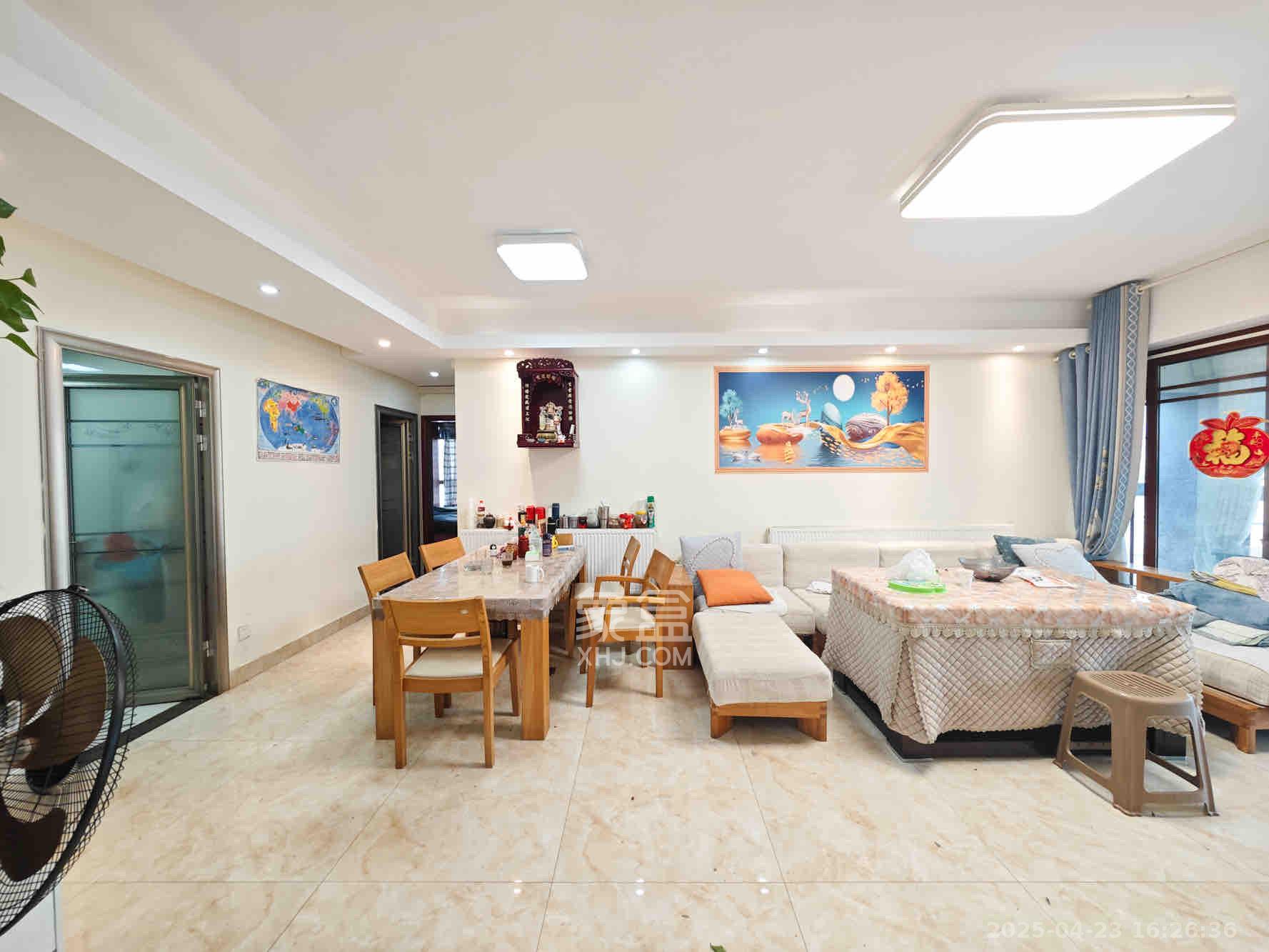 德庆水韵山城 4室3厅1卫 3800.0元/月 德庆水韵山城 4室3厅1卫 3800.0元/月室内图