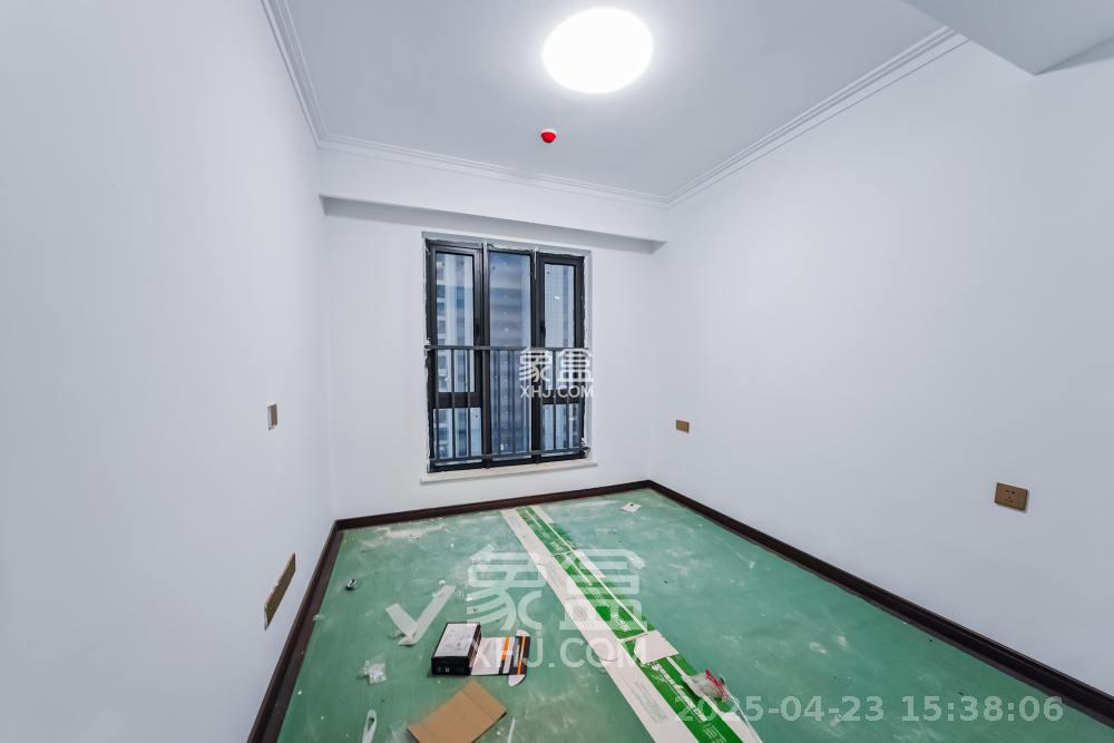 绿地长沙城际空间站(柏仕佳苑) 4室2厅2卫 3500.0元/月 绿地长沙城际空间站(柏仕佳苑) 4室2厅2卫 3500.0元/月室内图