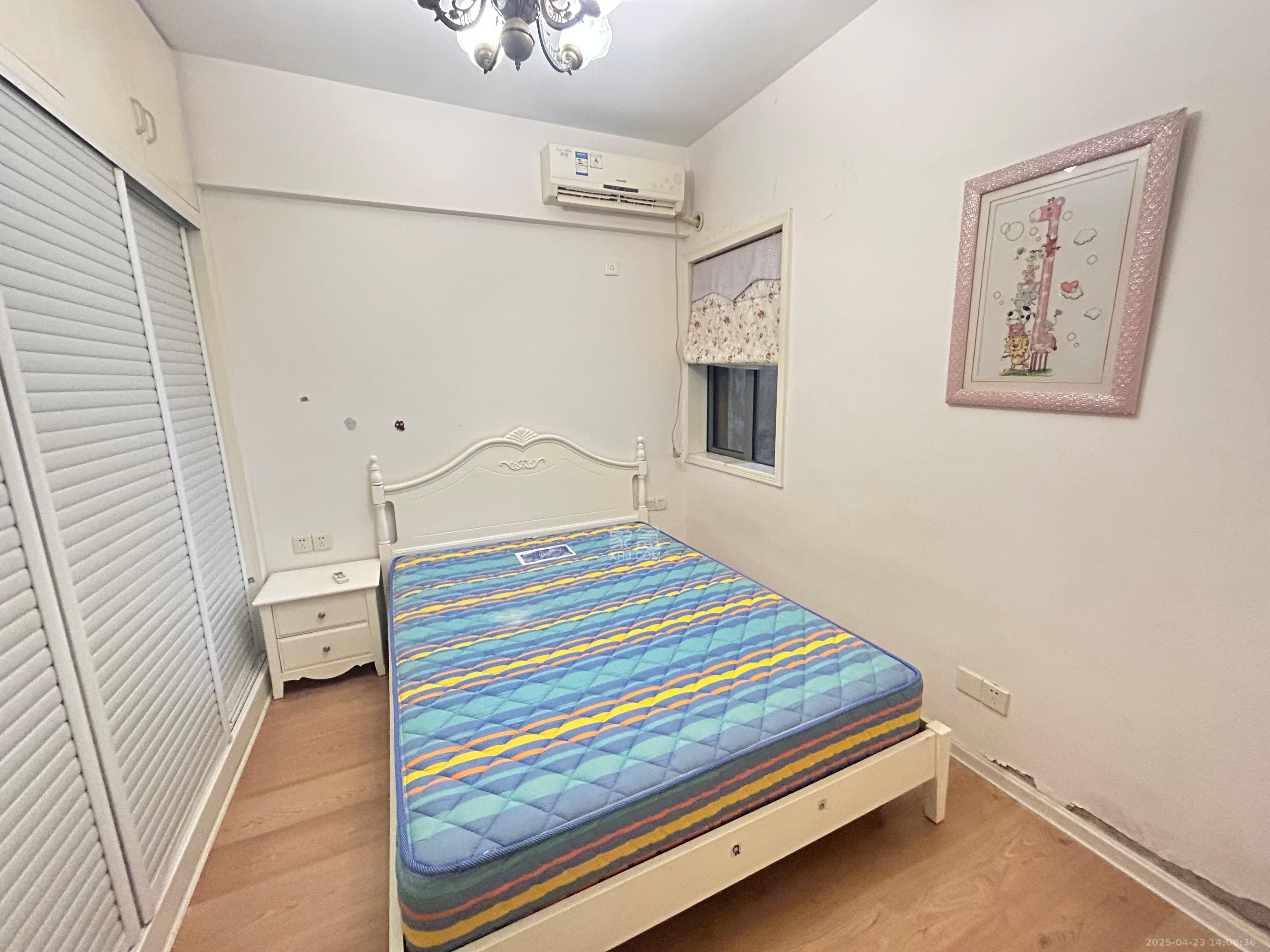 上海城小区  1室1厅1卫   1650.00元/月室内图