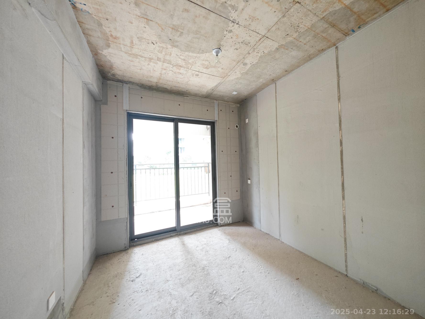 金地都会风華 3室2厅2卫 108.0万 金地都会风華 3室2厅2卫 108.0万卧室