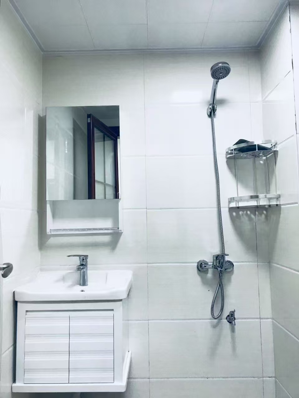 梓湖东城 1室1厅1卫 800.0元/月 梓湖东城 1室1厅1卫 800.0元/月室内图