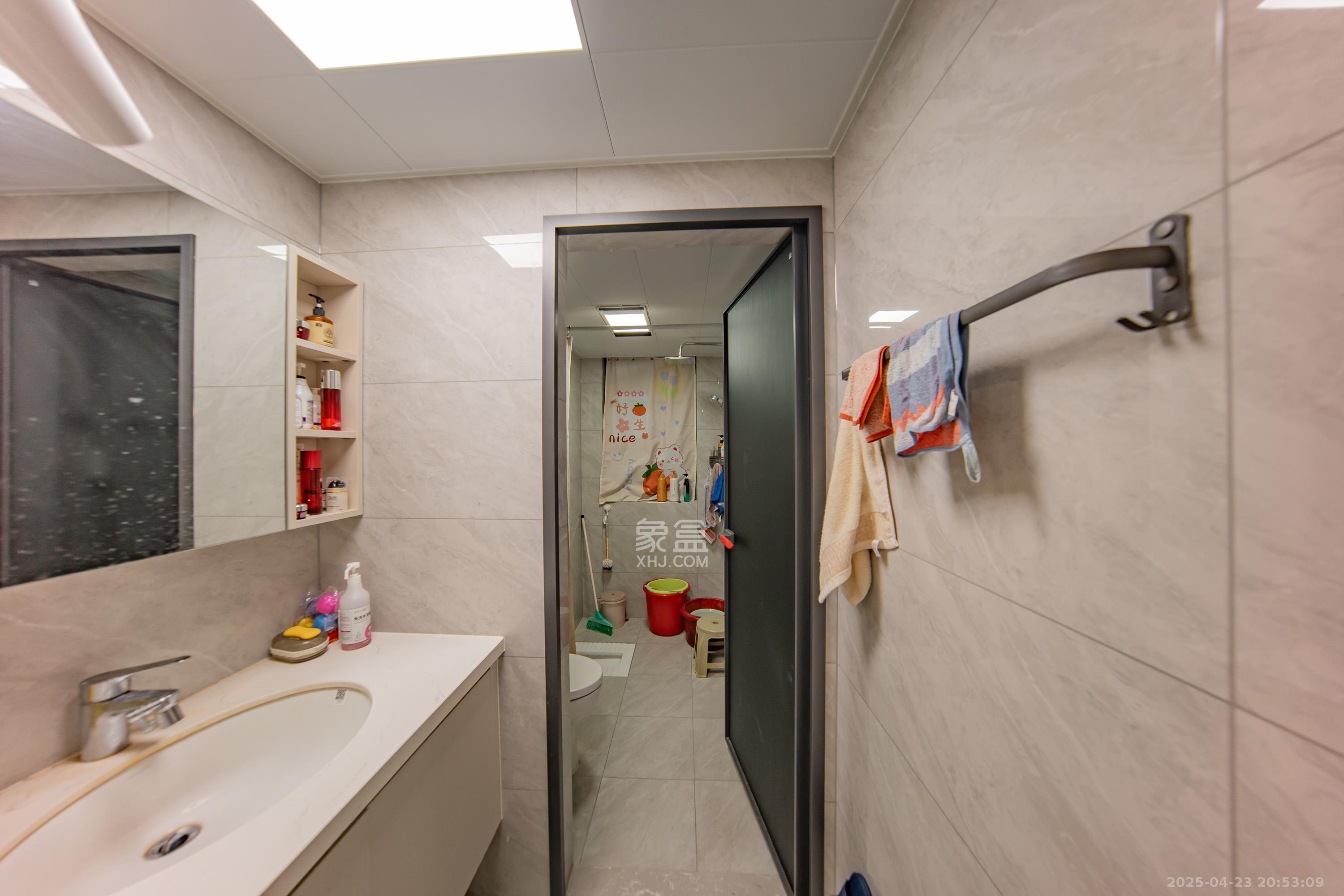 建投象山国际  4室2厅3卫    169.8万 建投象山国际  4室2厅3卫    169.8万卫生间