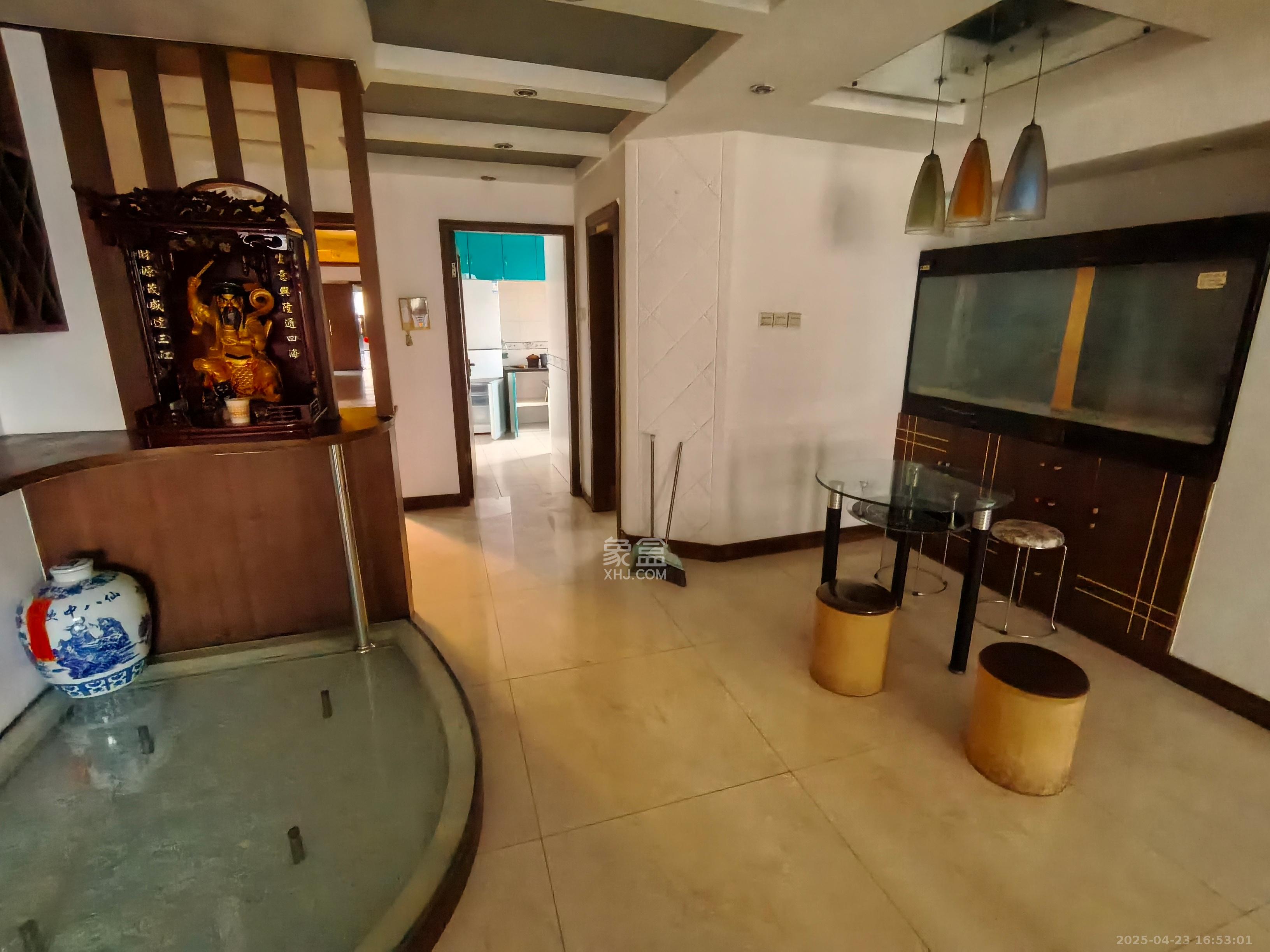 天心丽城 4室2厅1卫 2700.0元/月 天心丽城 4室2厅1卫 2700.0元/月室内图