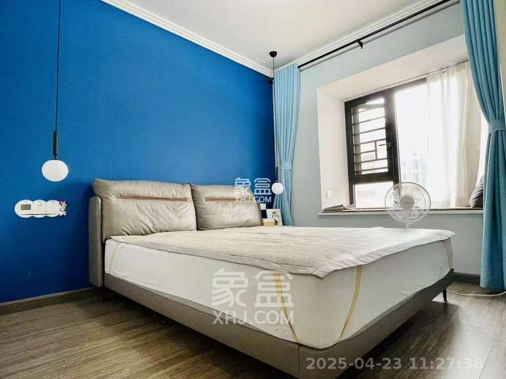万达华府  4室2厅2卫   84.80万