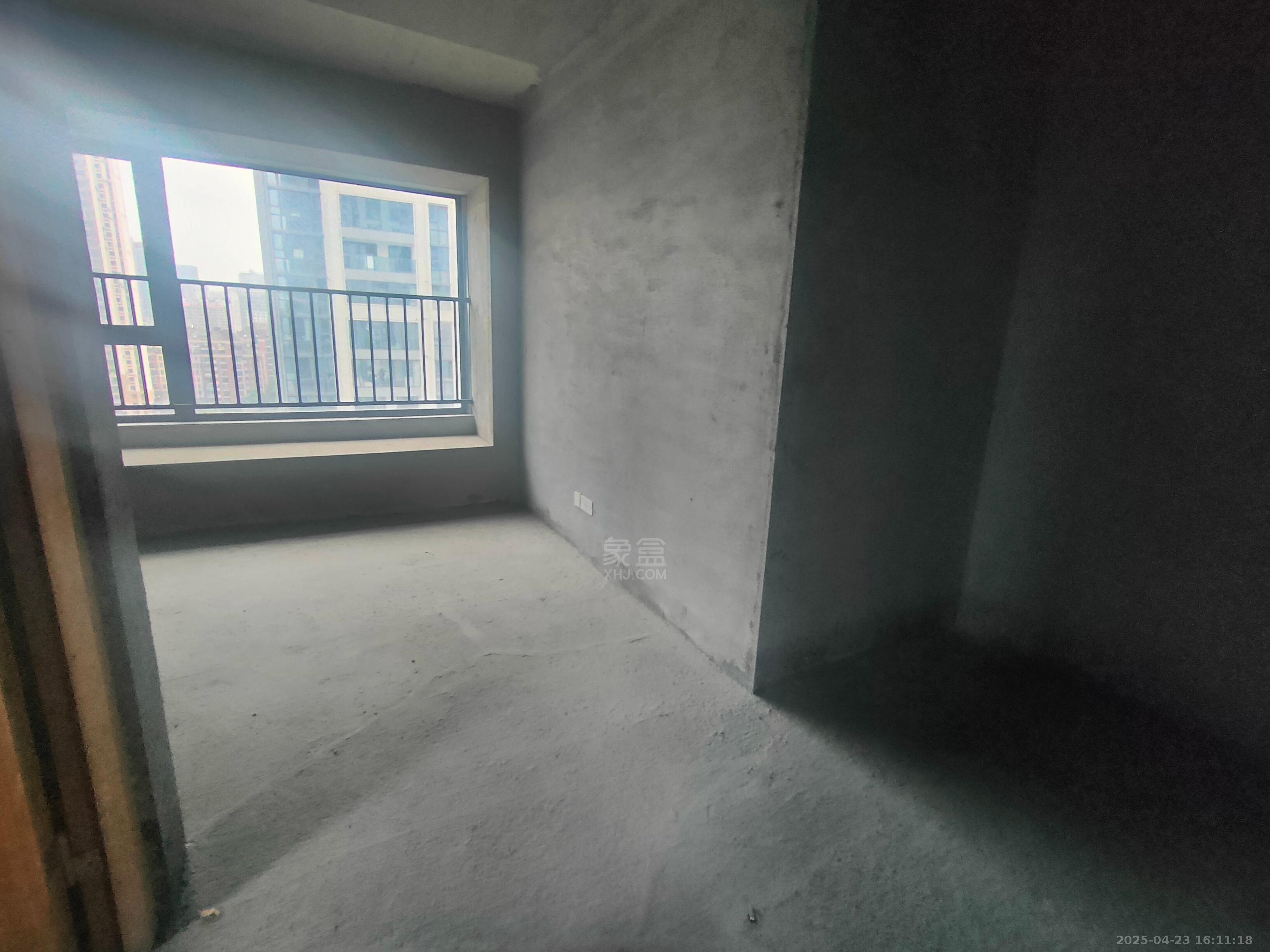 尚格阅天下 4室2厅2卫 1500.0元/月 尚格阅天下 4室2厅2卫 1500.0元/月室内图