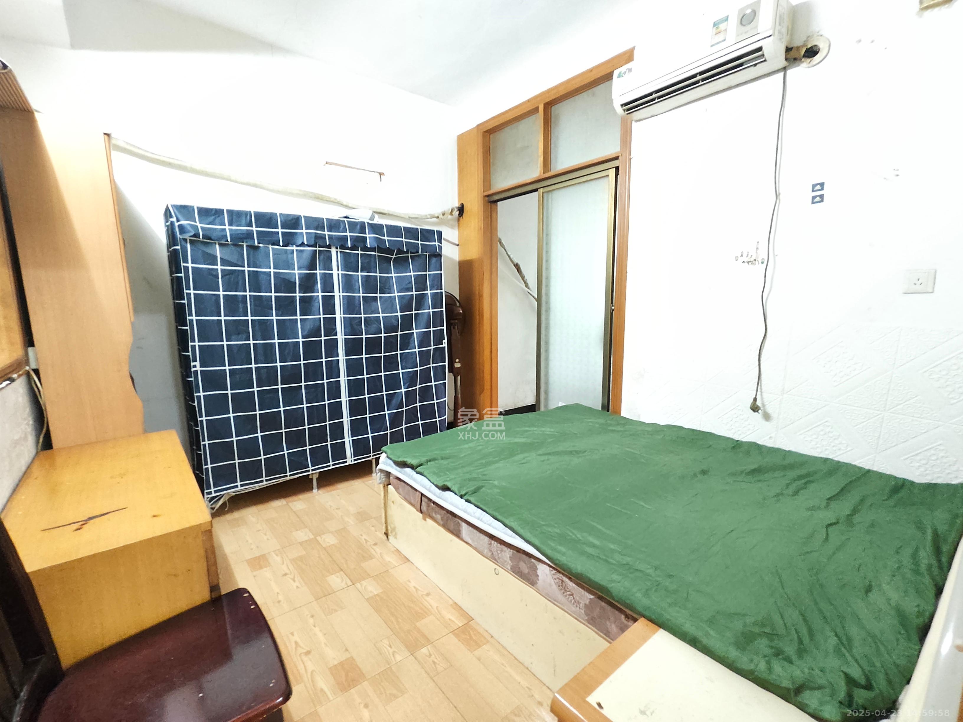 长钢宿舍小区  2室1厅1卫   1300.00元/月室内图
