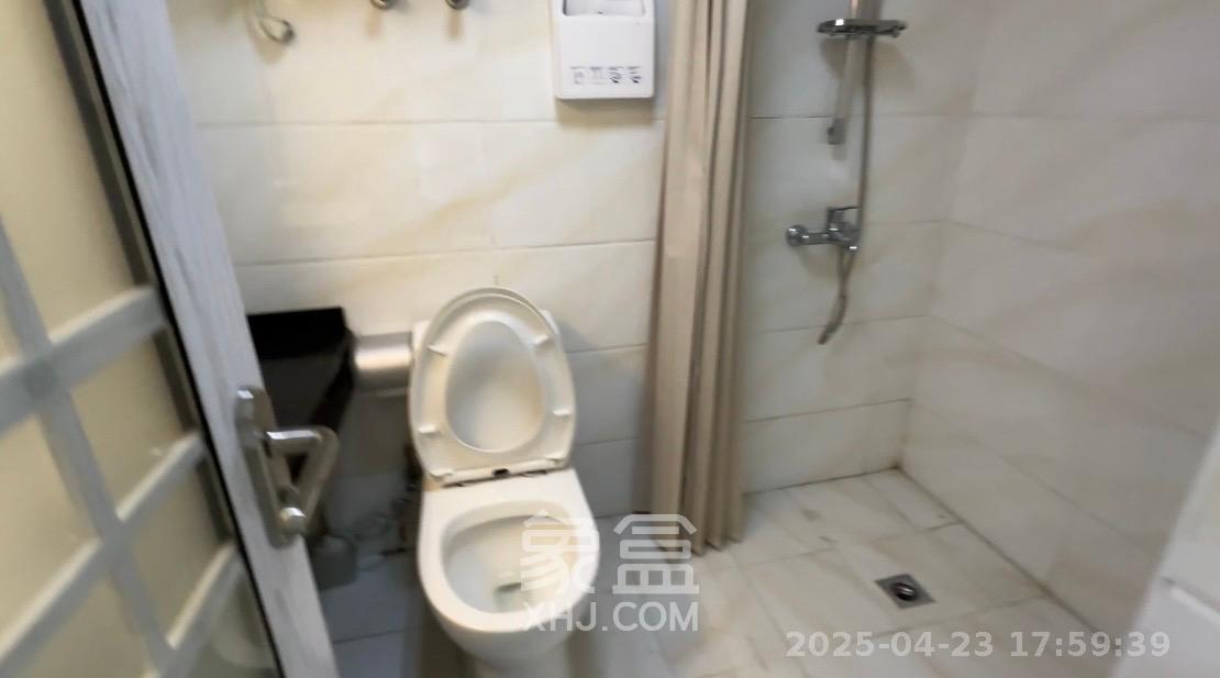 保利国际广场  1室1厅1卫    5000.0元/月 保利国际广场  1室1厅1卫    5000.0元/月室内图