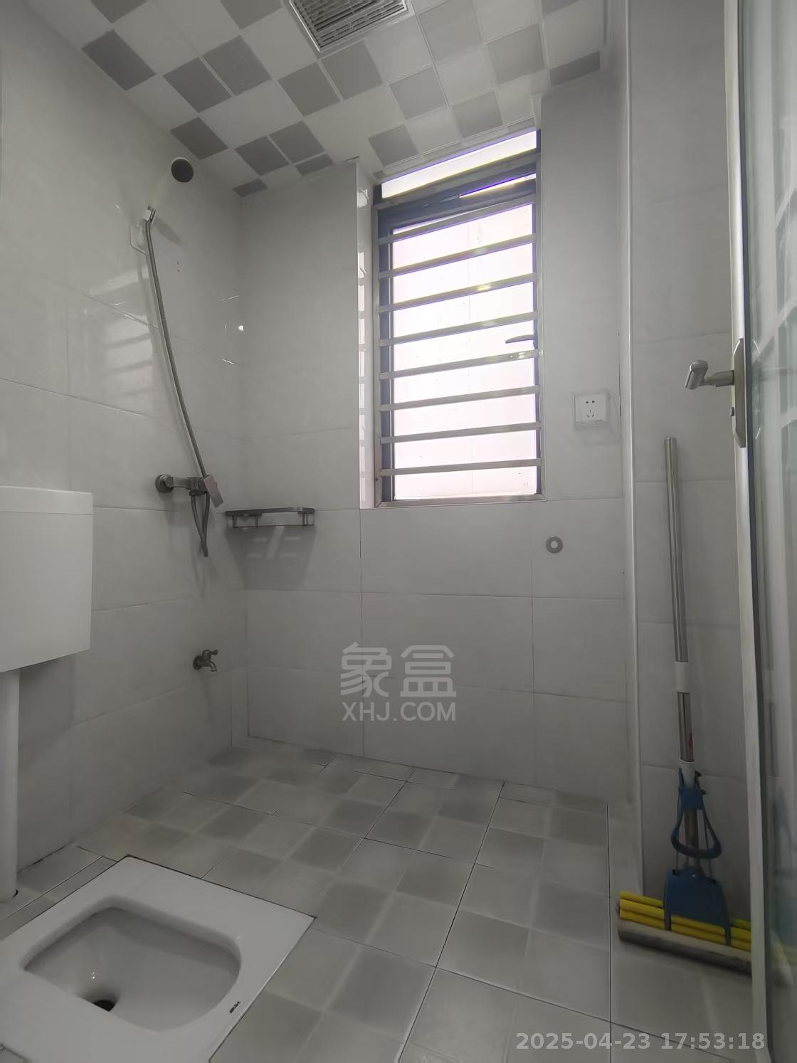 流金岁月-华晨国际 2室2厅1卫 2000.0元/月 流金岁月-华晨国际 2室2厅1卫 2000.0元/月室内图