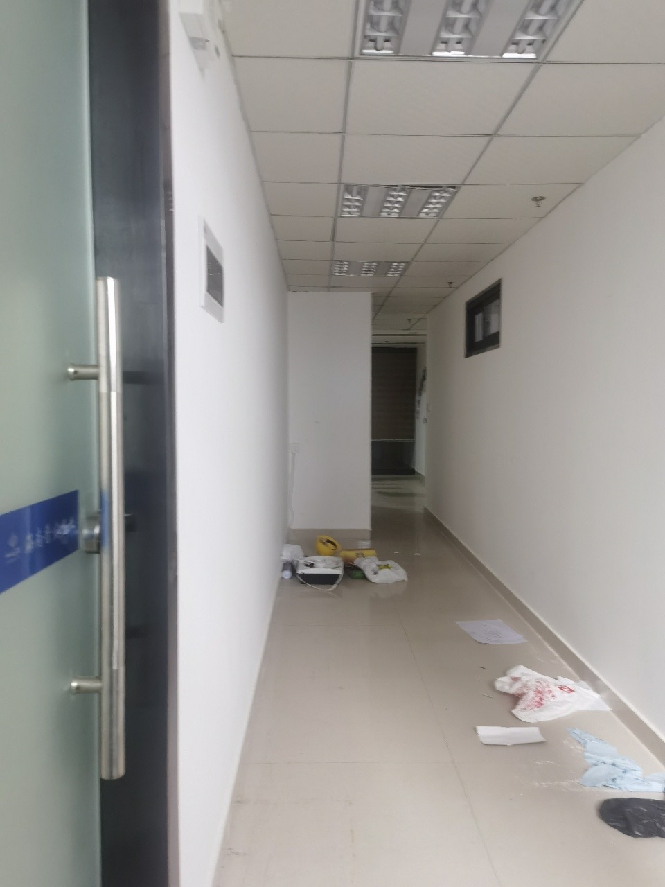 华厦银行(盛达景都商务大厦)  9室2厅0卫   28979.00元/月室内图