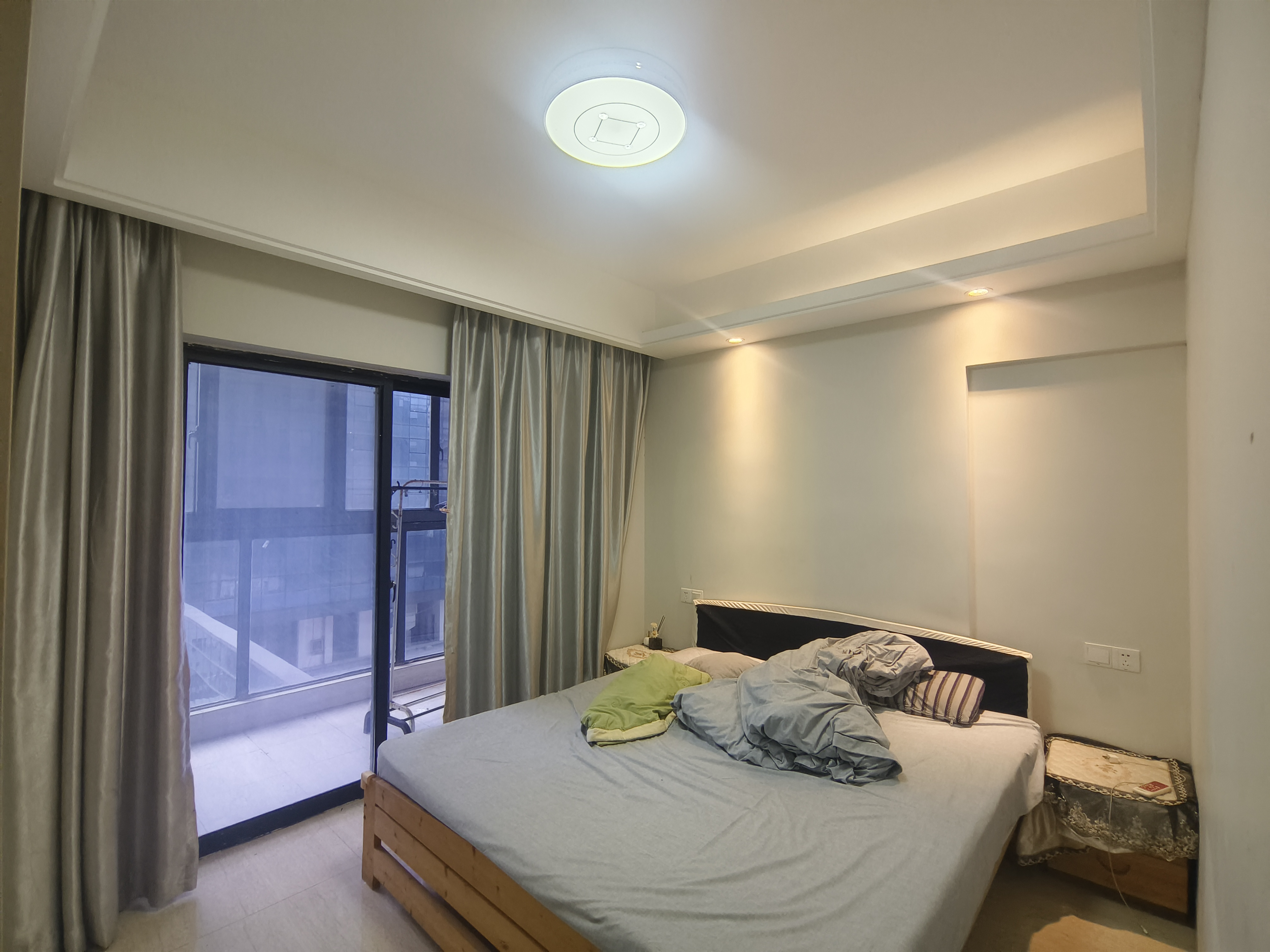 宇建国贸城 2室2厅1卫 3300.0元/月 宇建国贸城 2室2厅1卫 3300.0元/月室内图