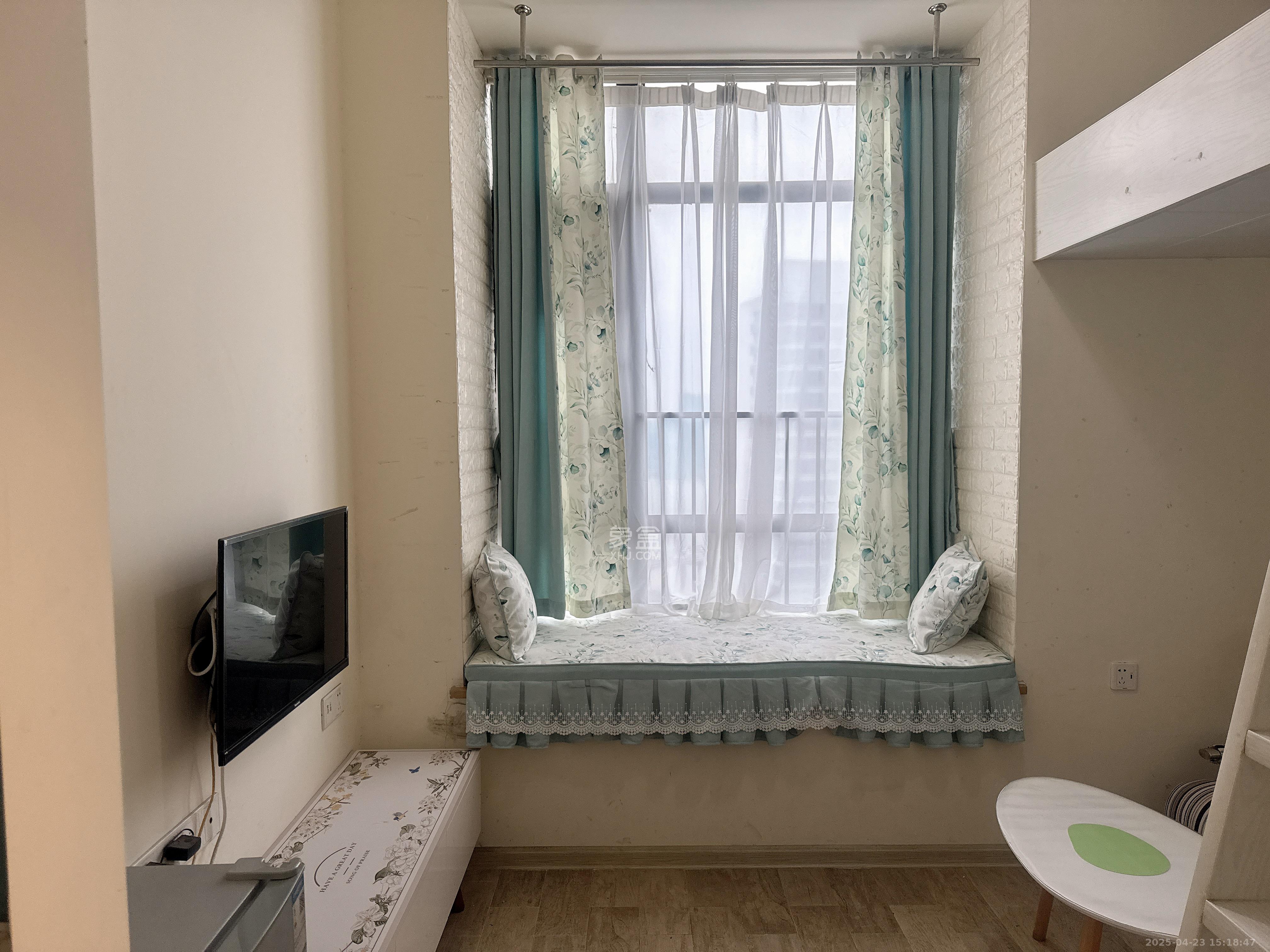 兰亭湾畔 1室1厅1卫 1100.0元/月 兰亭湾畔 1室1厅1卫 1100.0元/月室内图