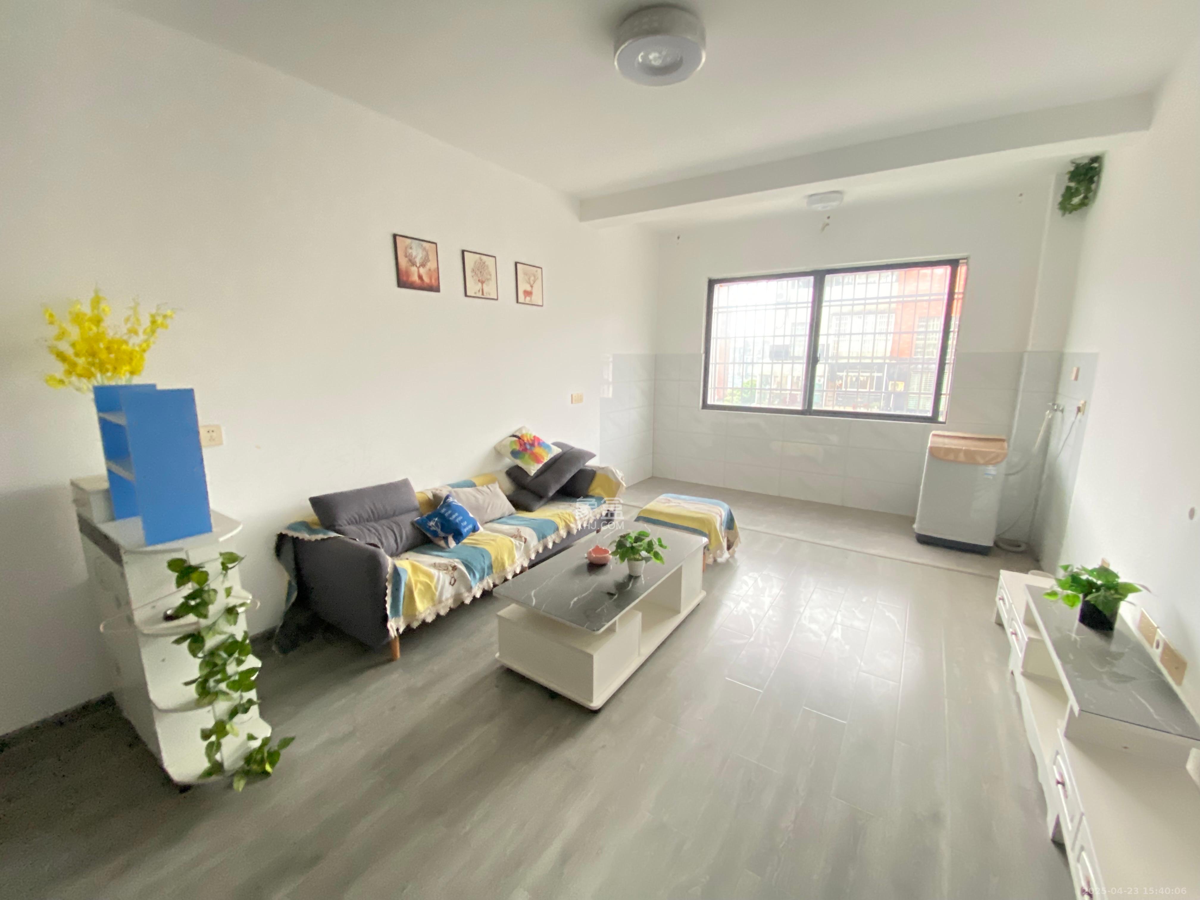 学府雅苑 3室2厅2卫 1150.0元/月 学府雅苑 3室2厅2卫 1150.0元/月室内图