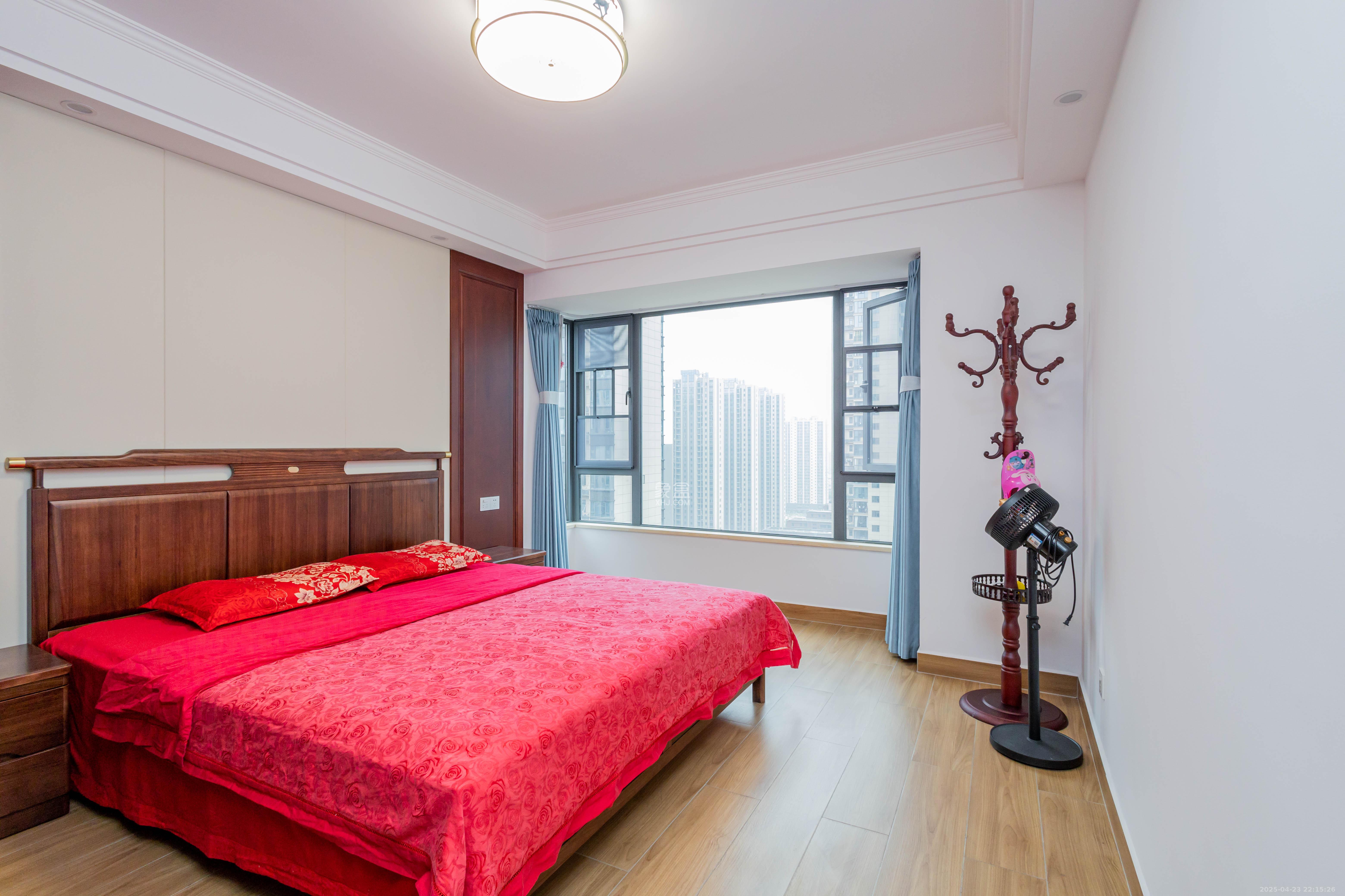 日盛湖湘花苑 4室2厅2卫 146.8万 日盛湖湘花苑 4室2厅2卫 146.8万卧室