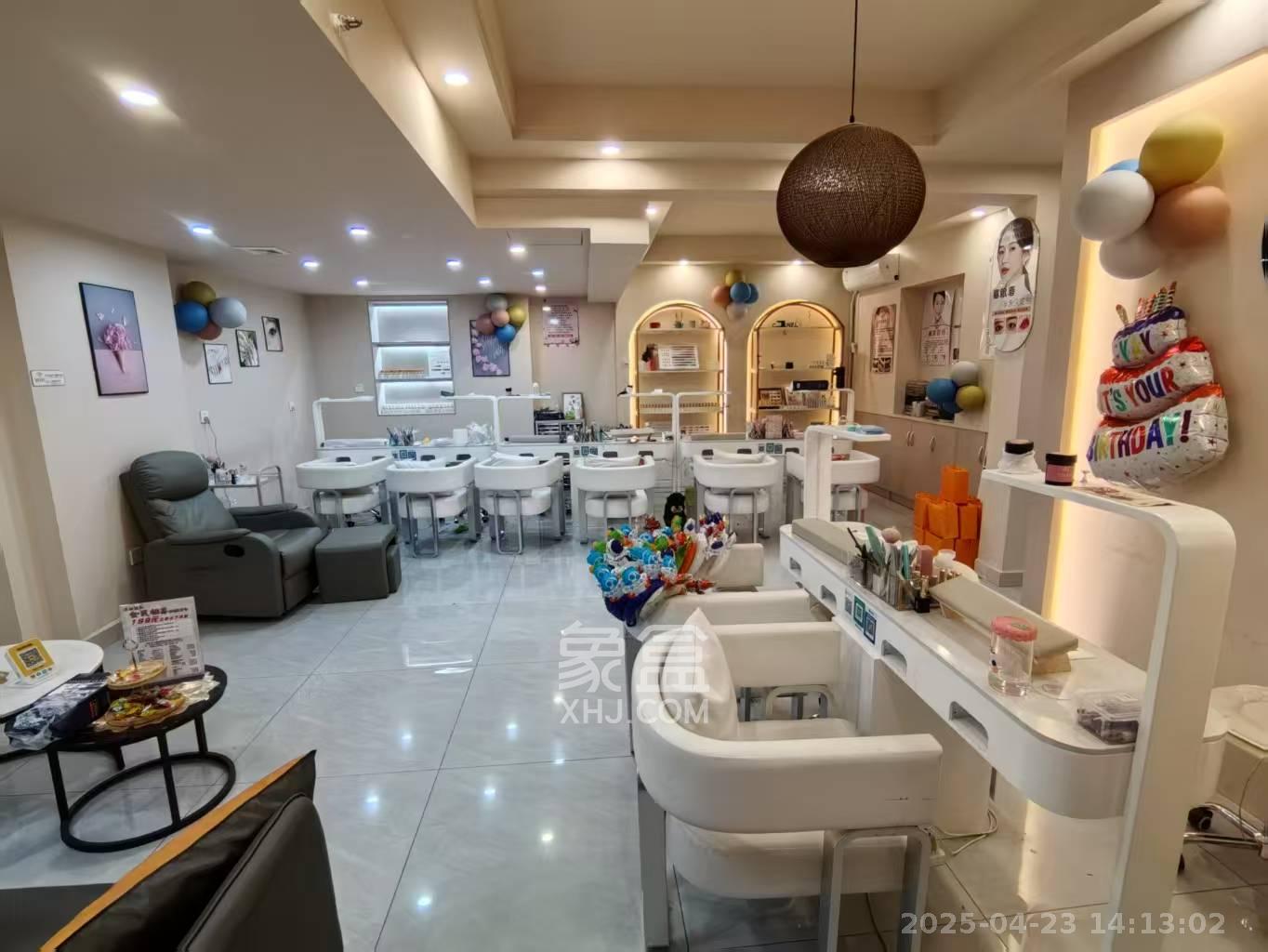 阳光锦城  1室1厅1卫    1700.0元/月 阳光锦城  1室1厅1卫    1700.0元/月室内图