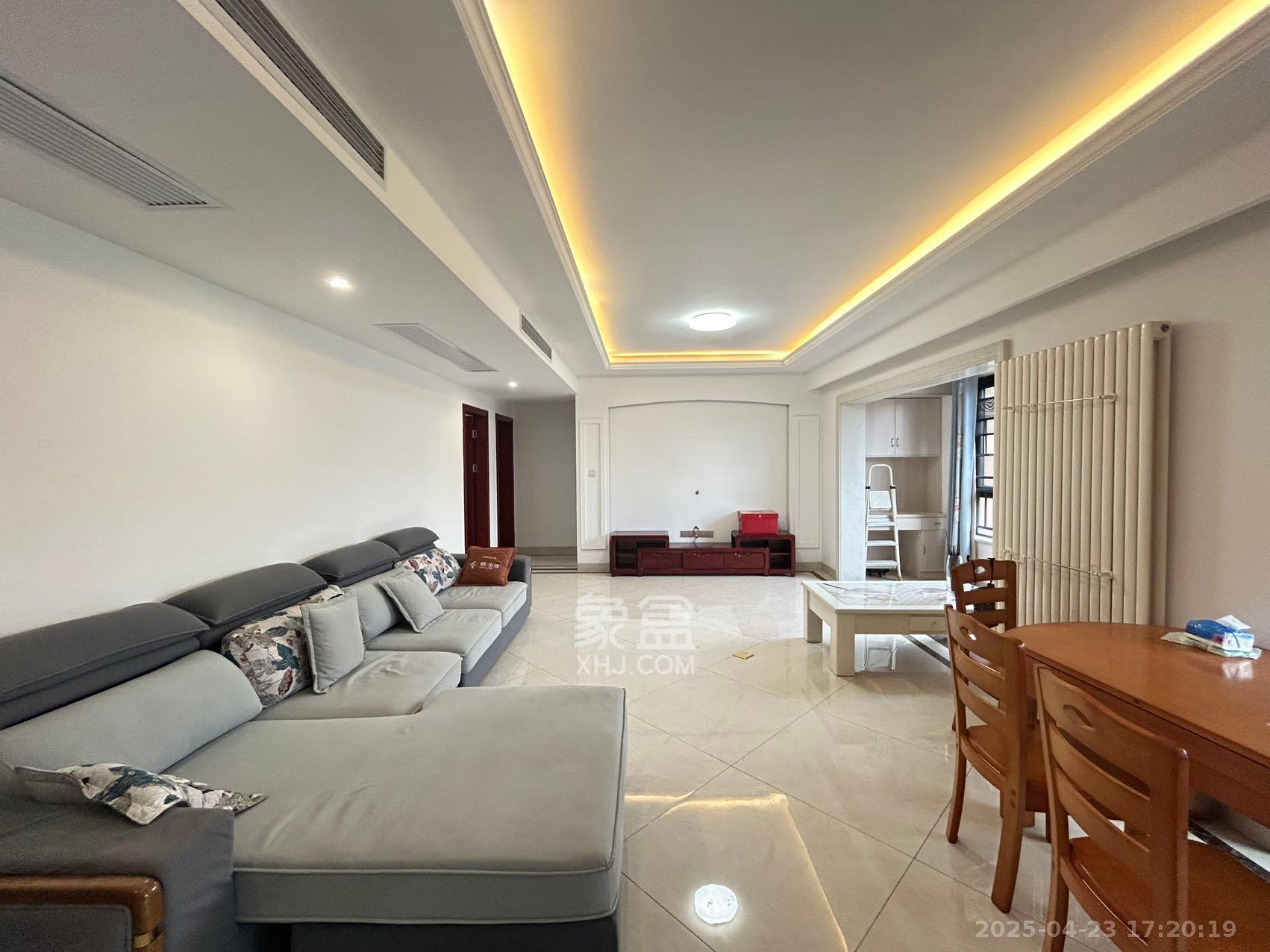 怡海星城 3室2厅2卫 2880.0元/月 怡海星城 3室2厅2卫 2880.0元/月室内图