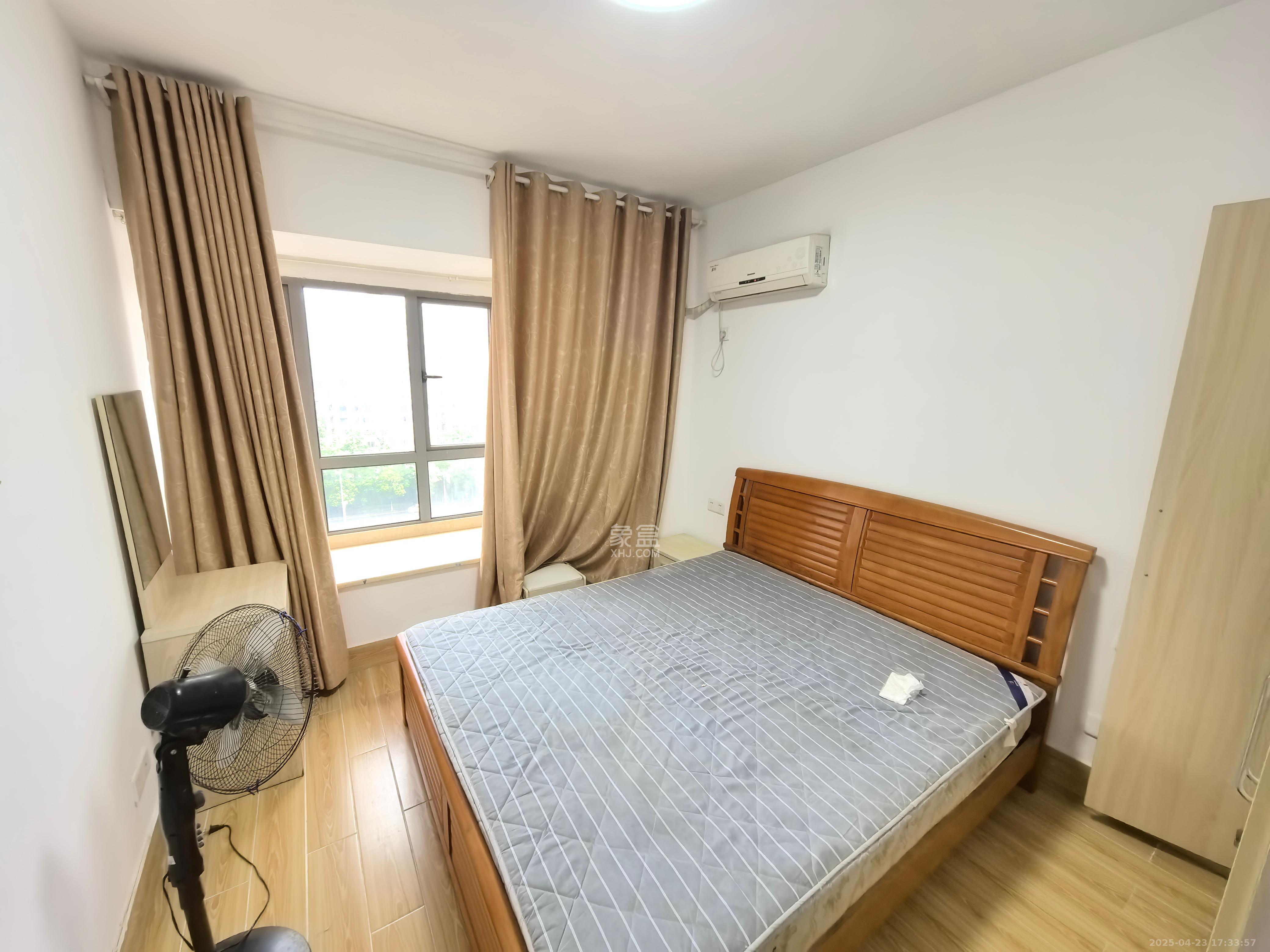 湘府东苑  2室2厅2卫   2100.00元/月室内图