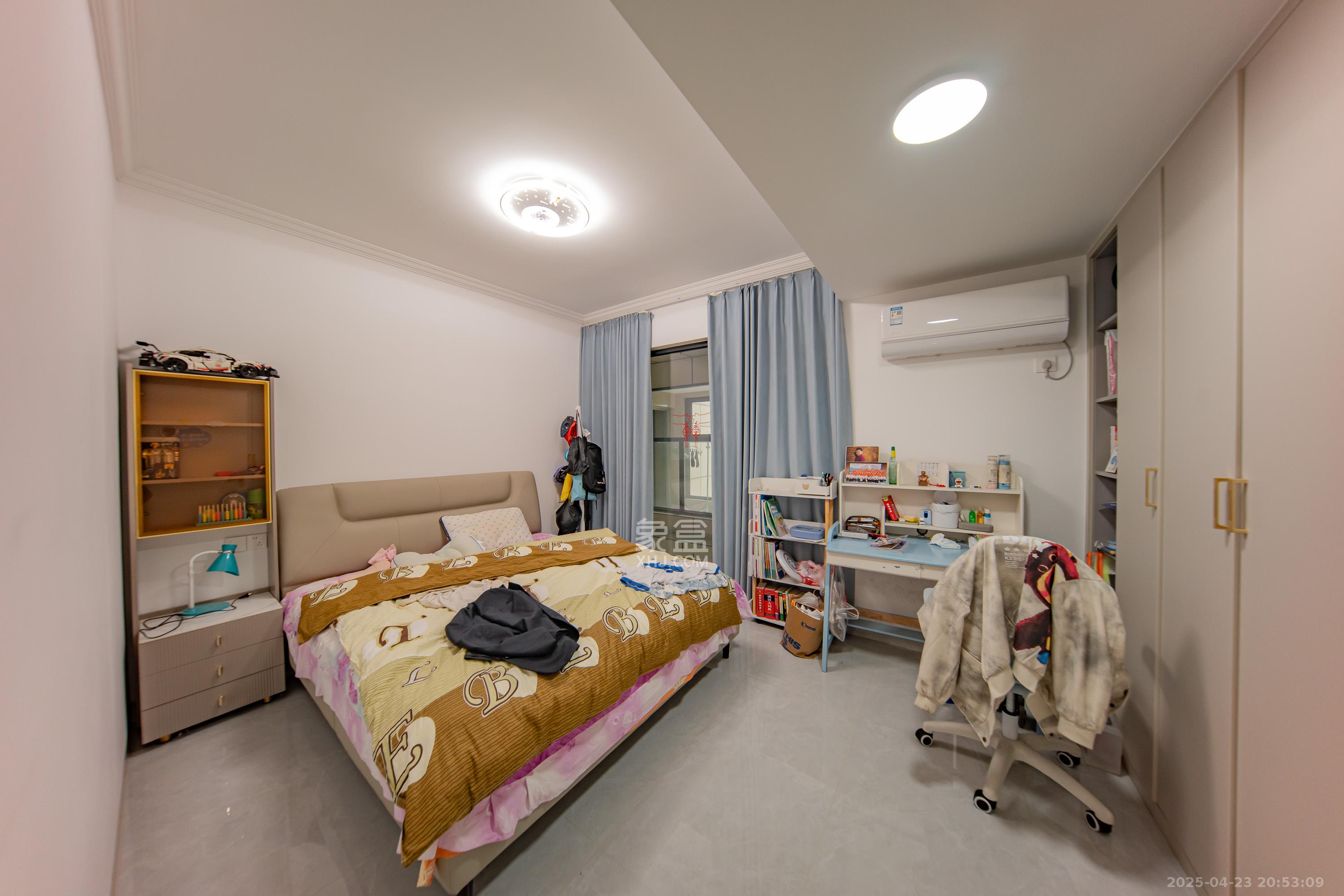 建投象山国际  4室2厅3卫    169.8万 建投象山国际  4室2厅3卫    169.8万卧室