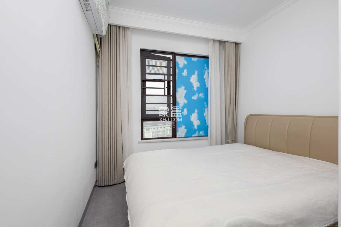 新城恒伟汇隽风华 3室1厅2卫 88.0万 新城恒伟汇隽风华 3室1厅2卫 88.0万卧室