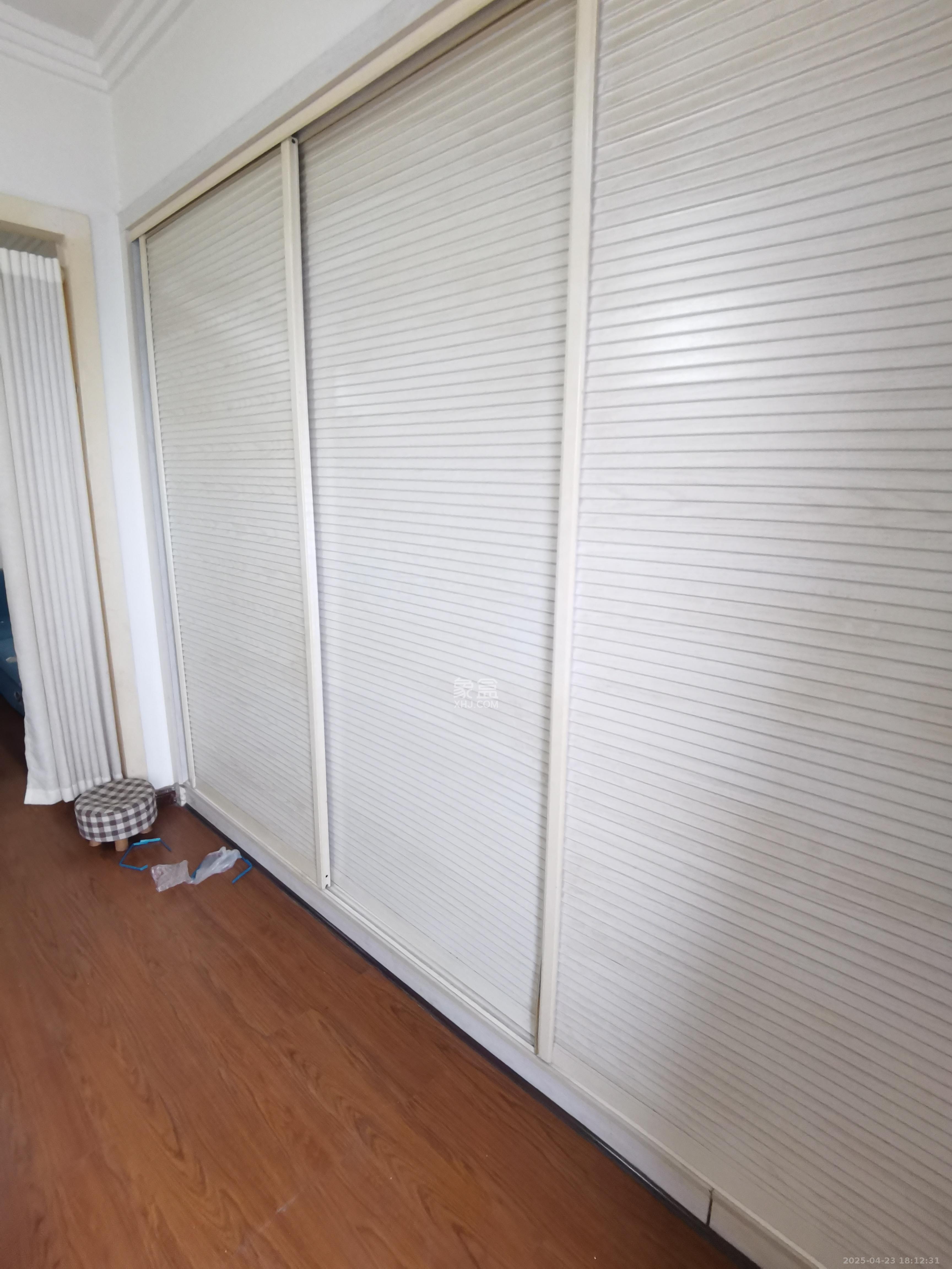 西子一间  1室1厅1卫   1600.00元/月室内图