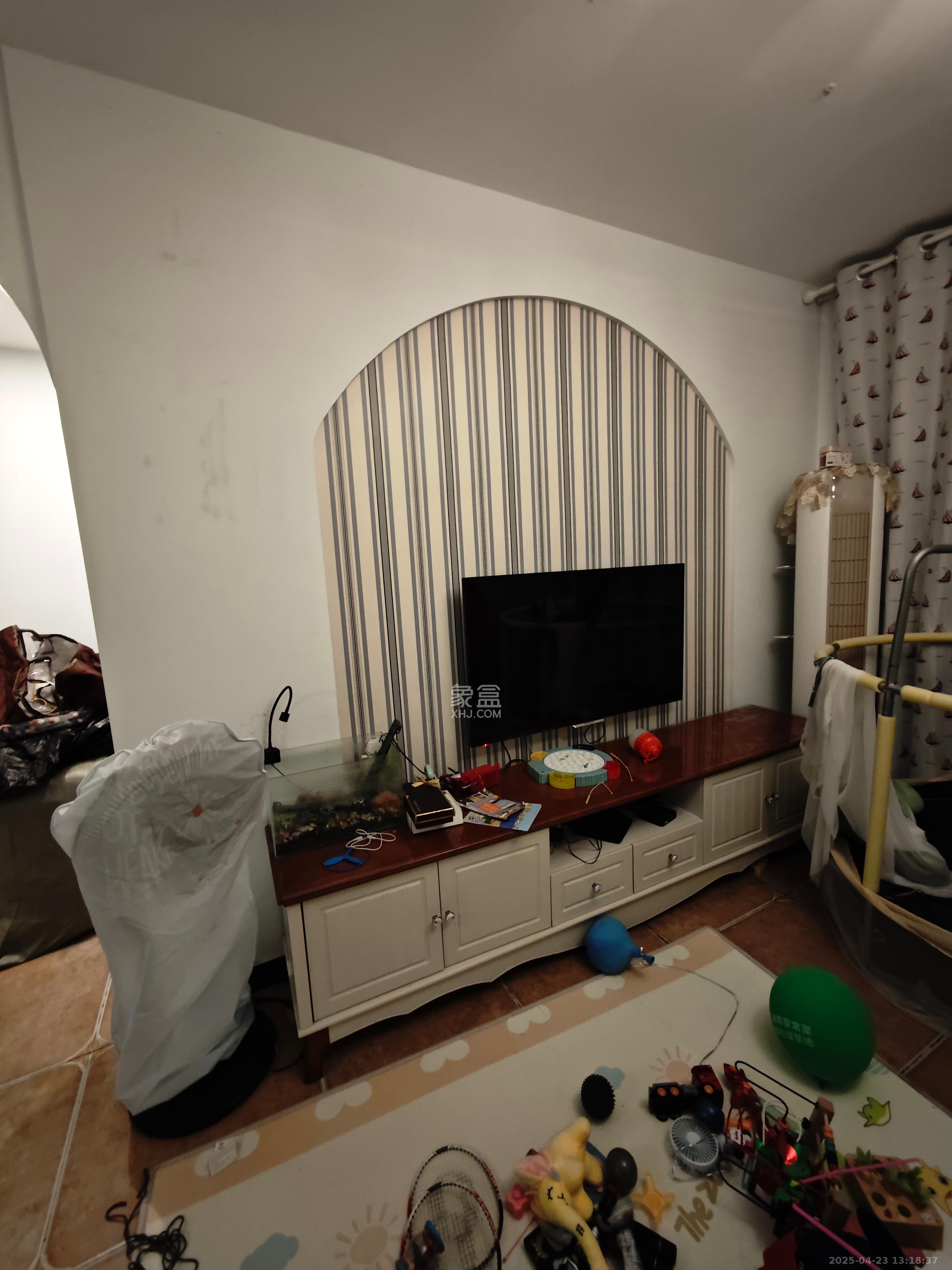 佳兆业君汇上品  2室2厅1卫   2000.00元/月室内图