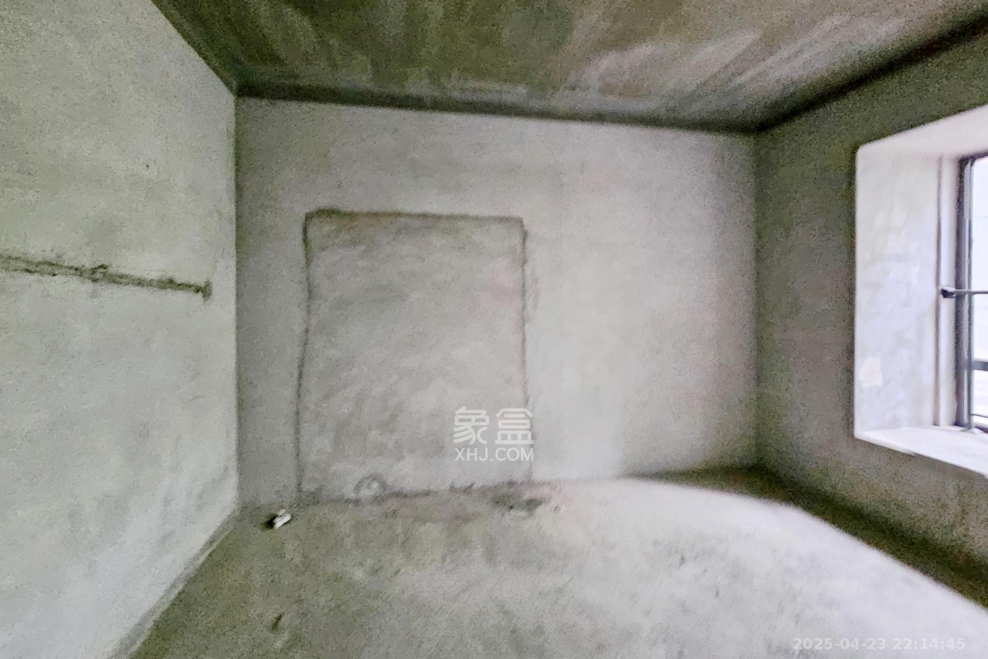 明昇壹城（明昇时代广场）一期  3室2厅2卫   168.00万卧室