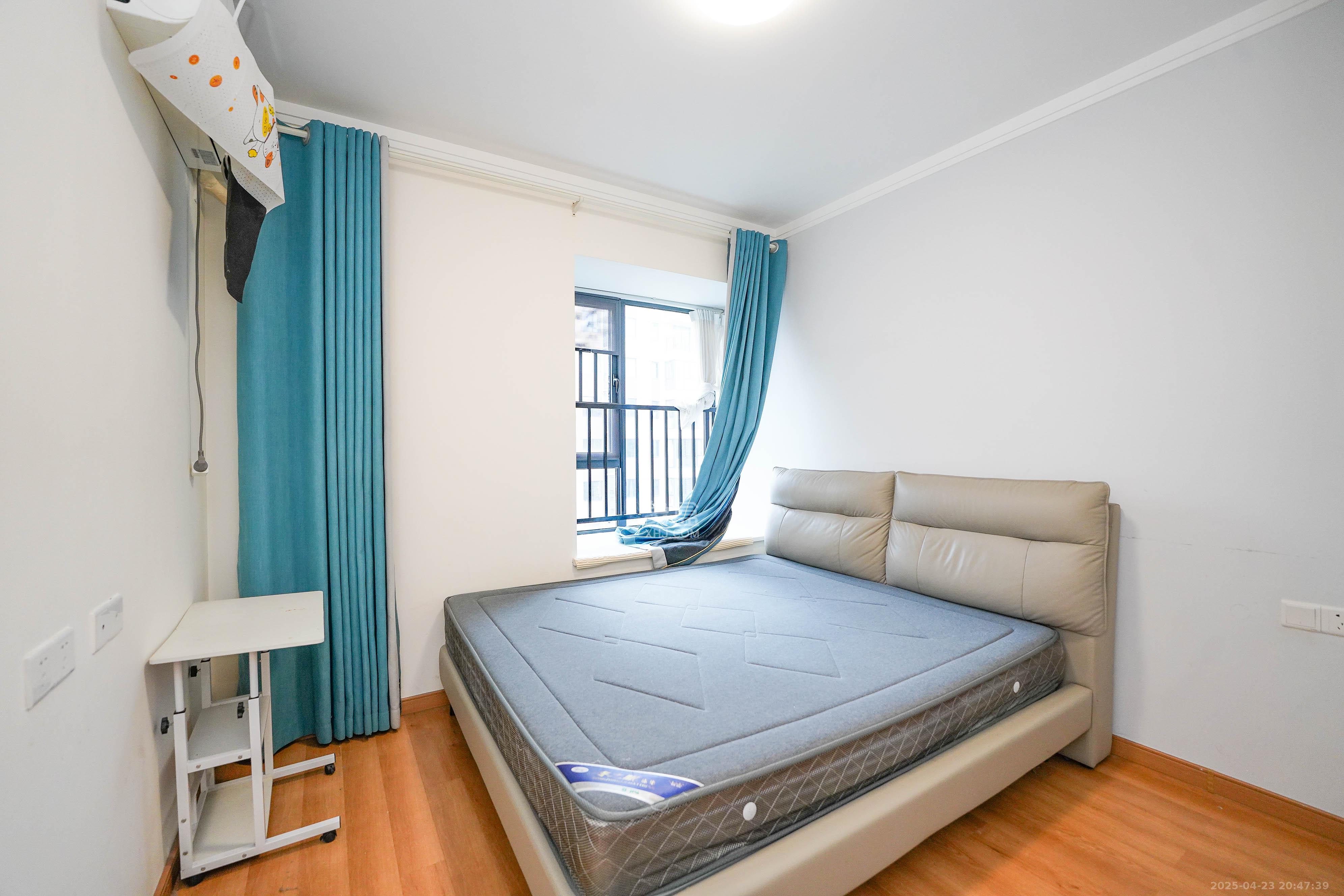 中建璟和城 3室2厅2卫 120.0万 中建璟和城 3室2厅2卫 120.0万卧室