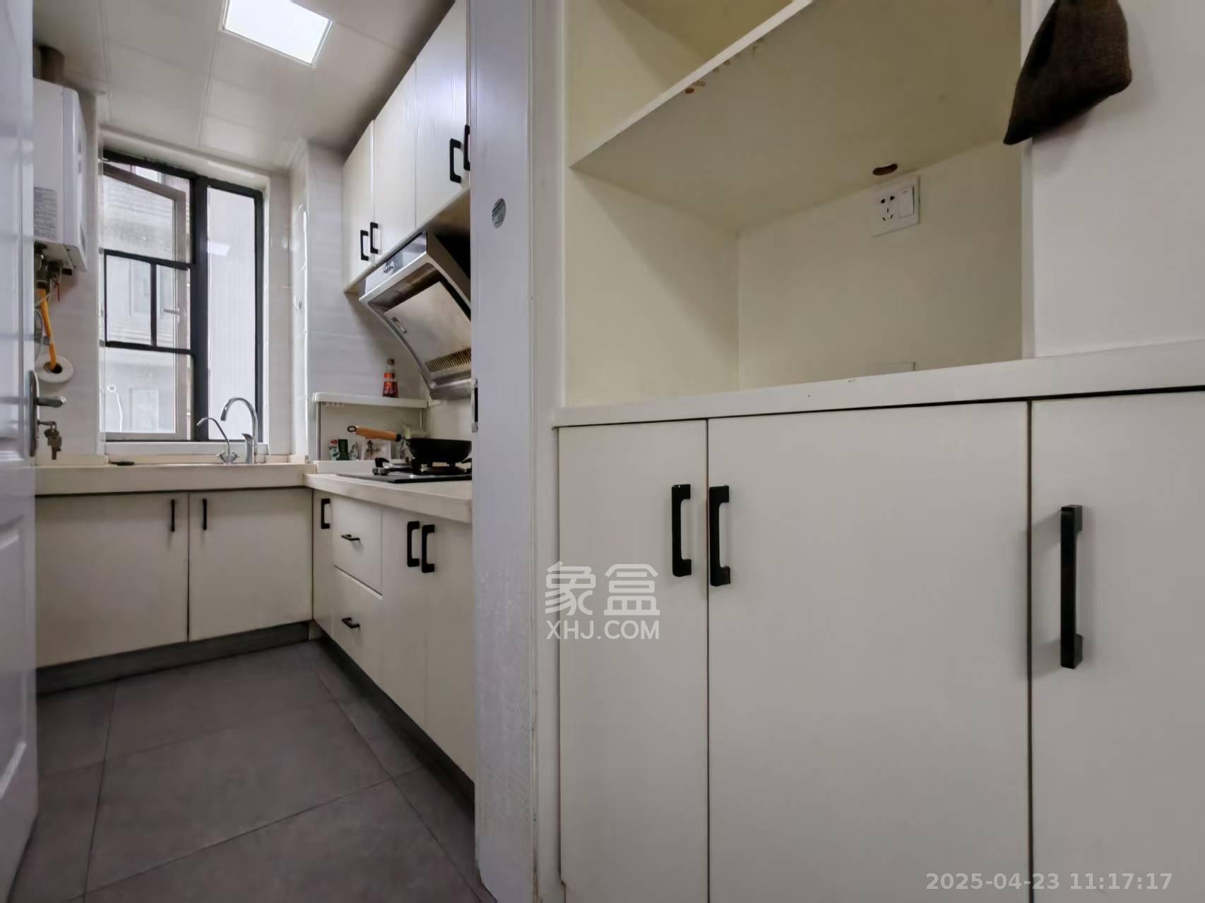 恒基凯旋门一二期  2室1厅1卫   1800.00元/月室内图