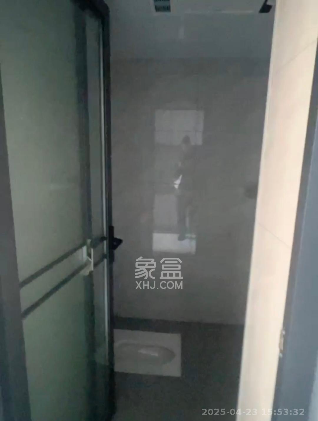 和润园一、二期 1室1厅1卫 1200.0元/月 和润园一、二期 1室1厅1卫 1200.0元/月室内图