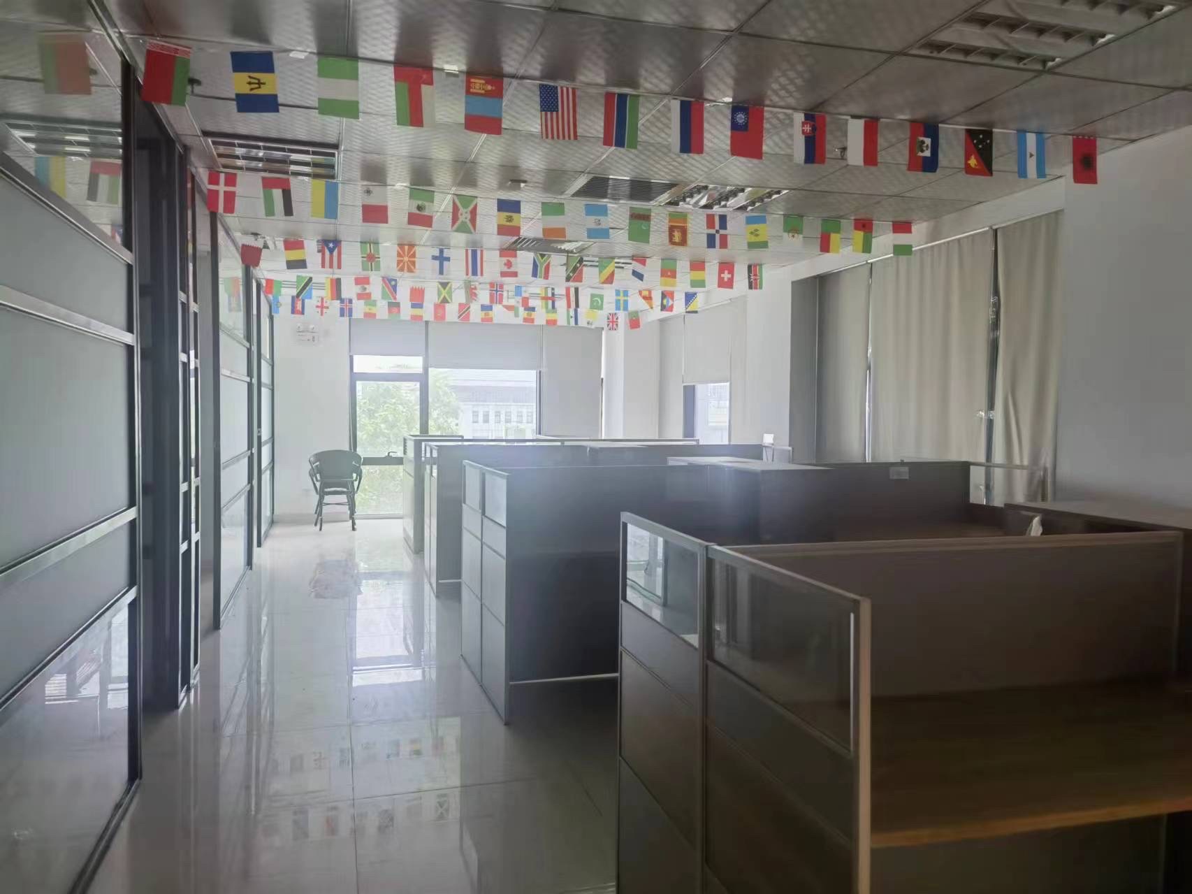 华厦银行(盛达景都商务大厦) 3室2厅0卫 14166.0元/月 华厦银行(盛达景都商务大厦) 3室2厅0卫 14166.0元/月室内图