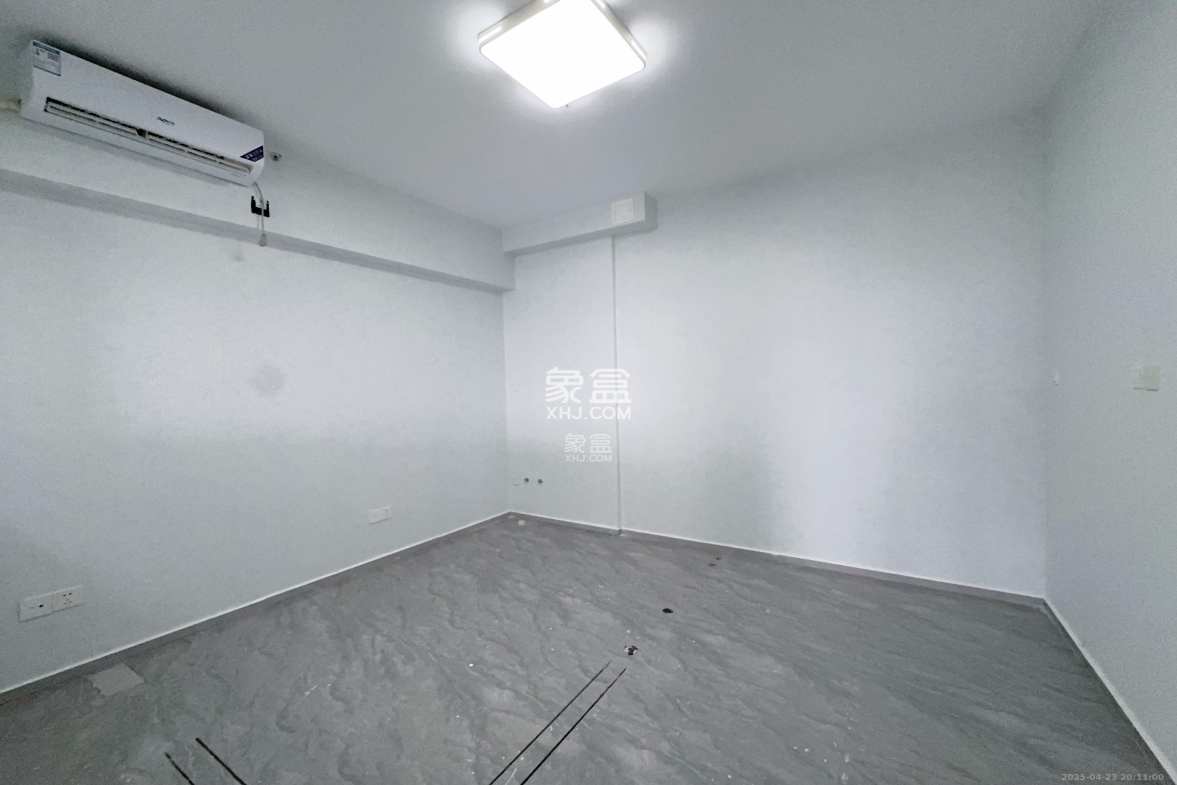 中云公寓 5室2厅1卫 5000.0元/月 中云公寓 5室2厅1卫 5000.0元/月室内图