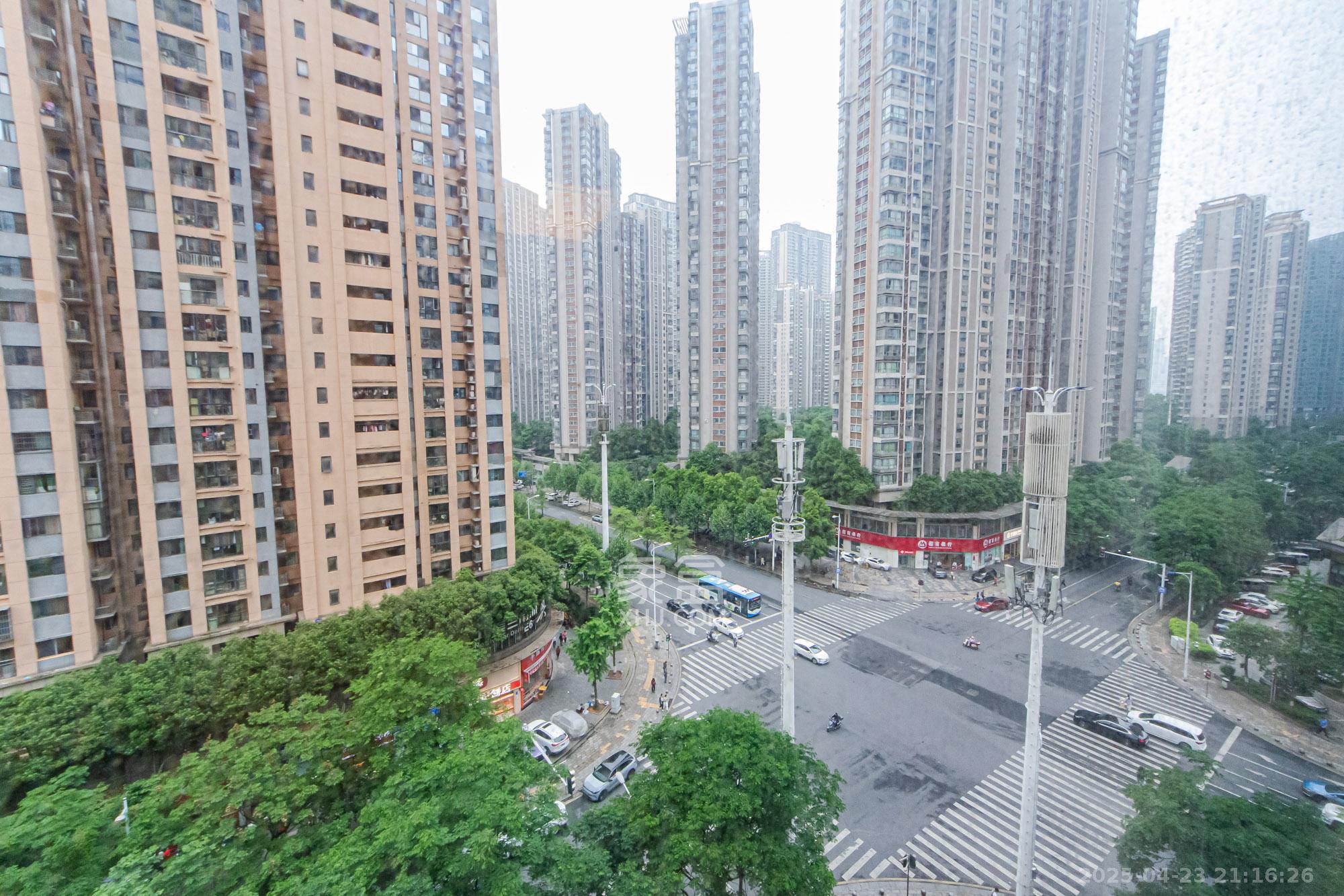 北辰三角洲E4区 3室2厅1卫 112.0万 北辰三角洲E4区 3室2厅1卫 112.0万其他