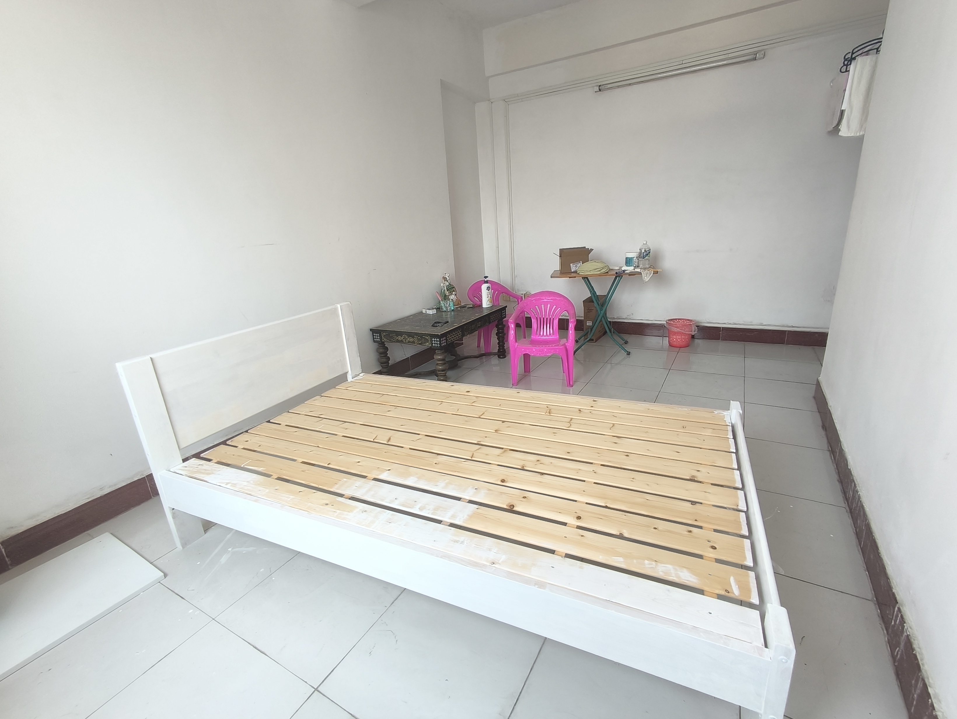 华发大厦 1室0厅0卫 28.0万 华发大厦 1室0厅0卫 28.0万客厅