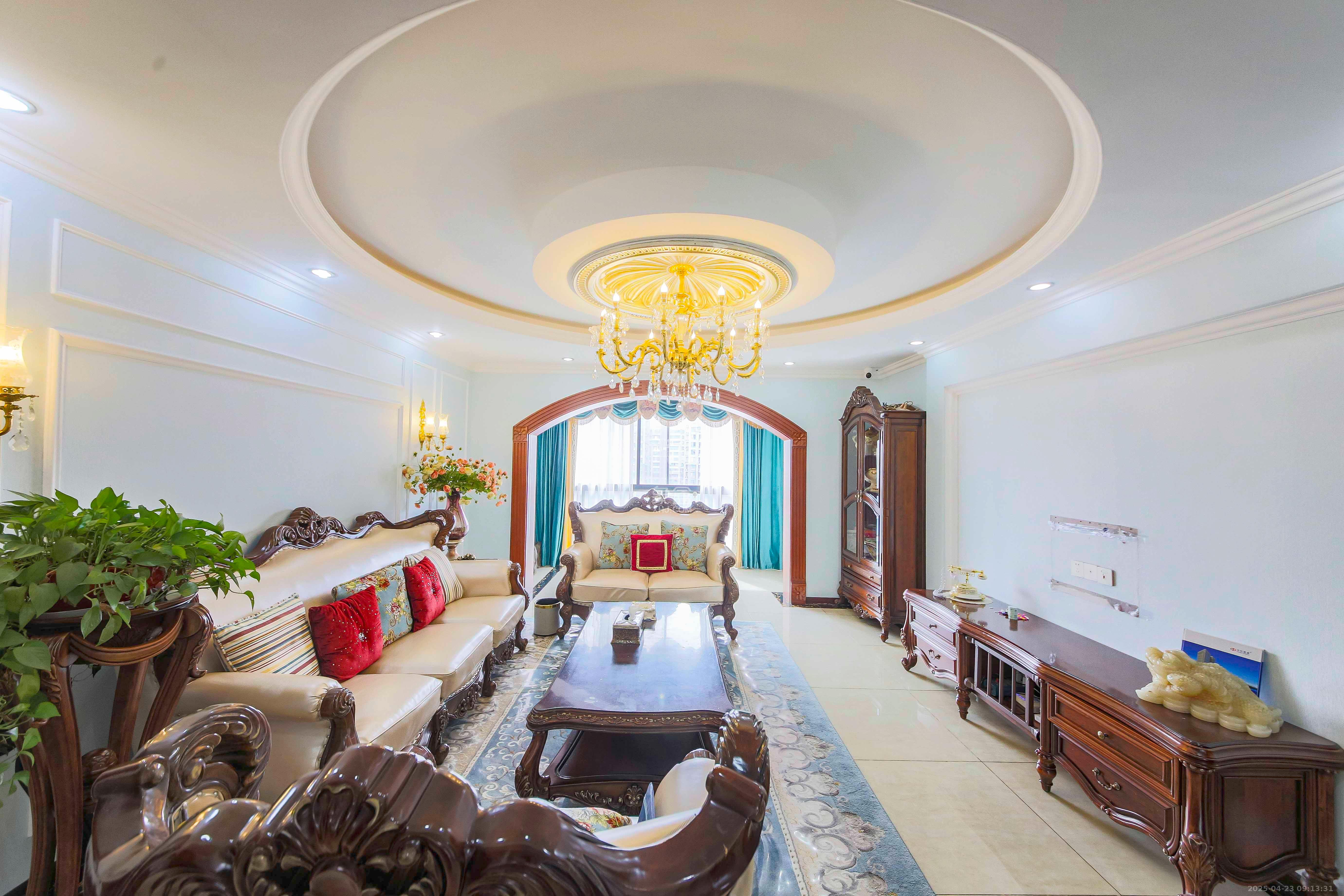 鑫远湘府华城 5室2厅2卫 8000.0元/月 鑫远湘府华城 5室2厅2卫 8000.0元/月室内图