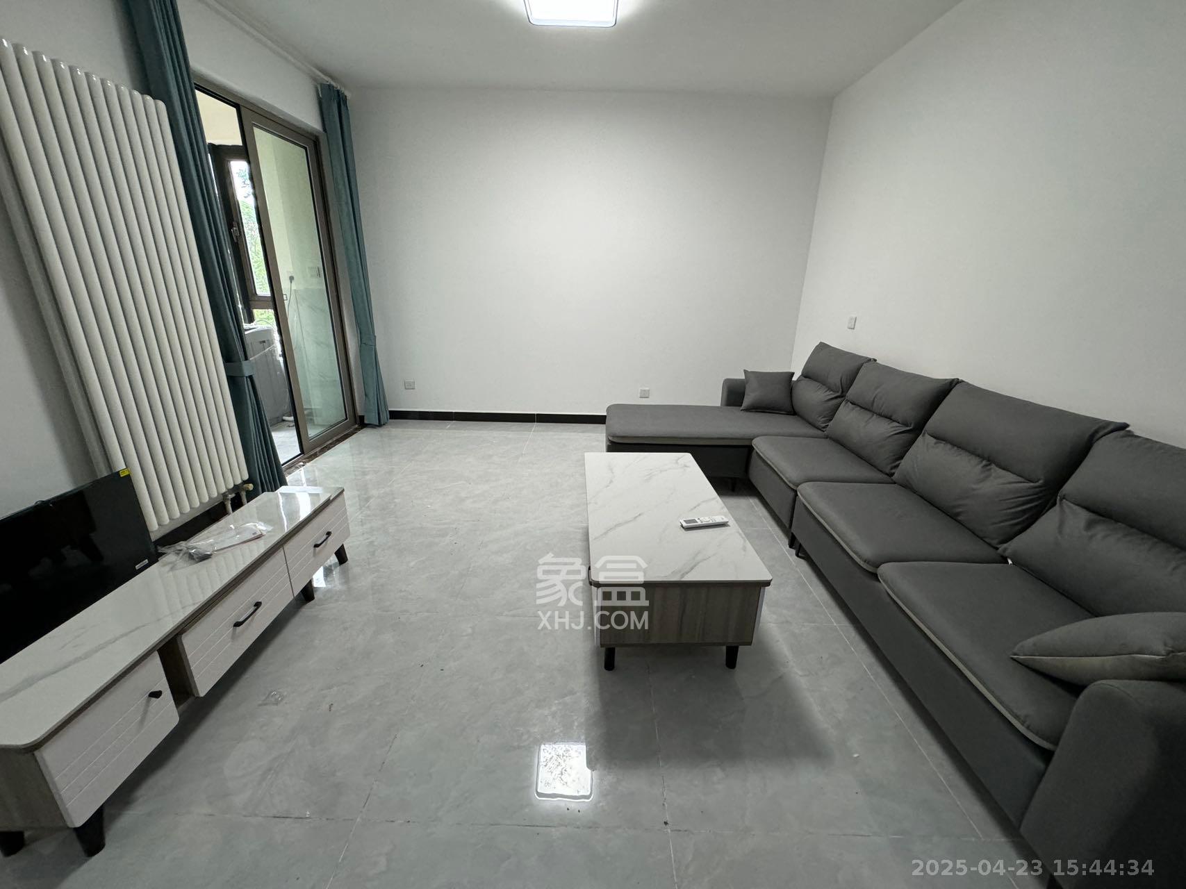 怡海星城  2室2厅1卫    1800.0元/月 怡海星城  2室2厅1卫    1800.0元/月室内图