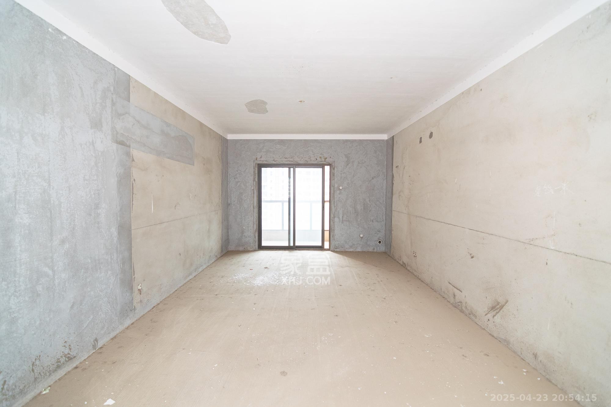 正荣财富中心  3室2厅1卫    70.0万 正荣财富中心  3室2厅1卫    70.0万