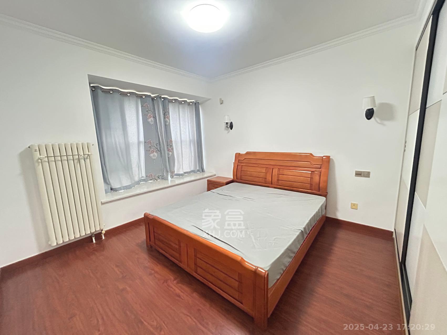 怡海星城 3室2厅2卫 2880.0元/月 怡海星城 3室2厅2卫 2880.0元/月室内图