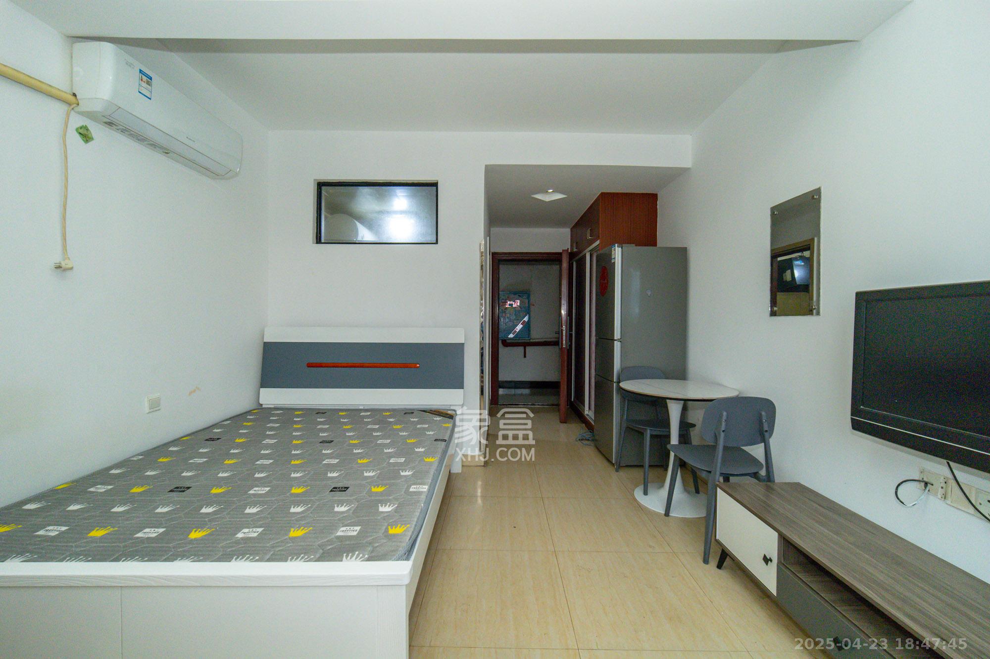 星沙派 1室1厅1卫 12.8万 星沙派 1室1厅1卫 12.8万客厅