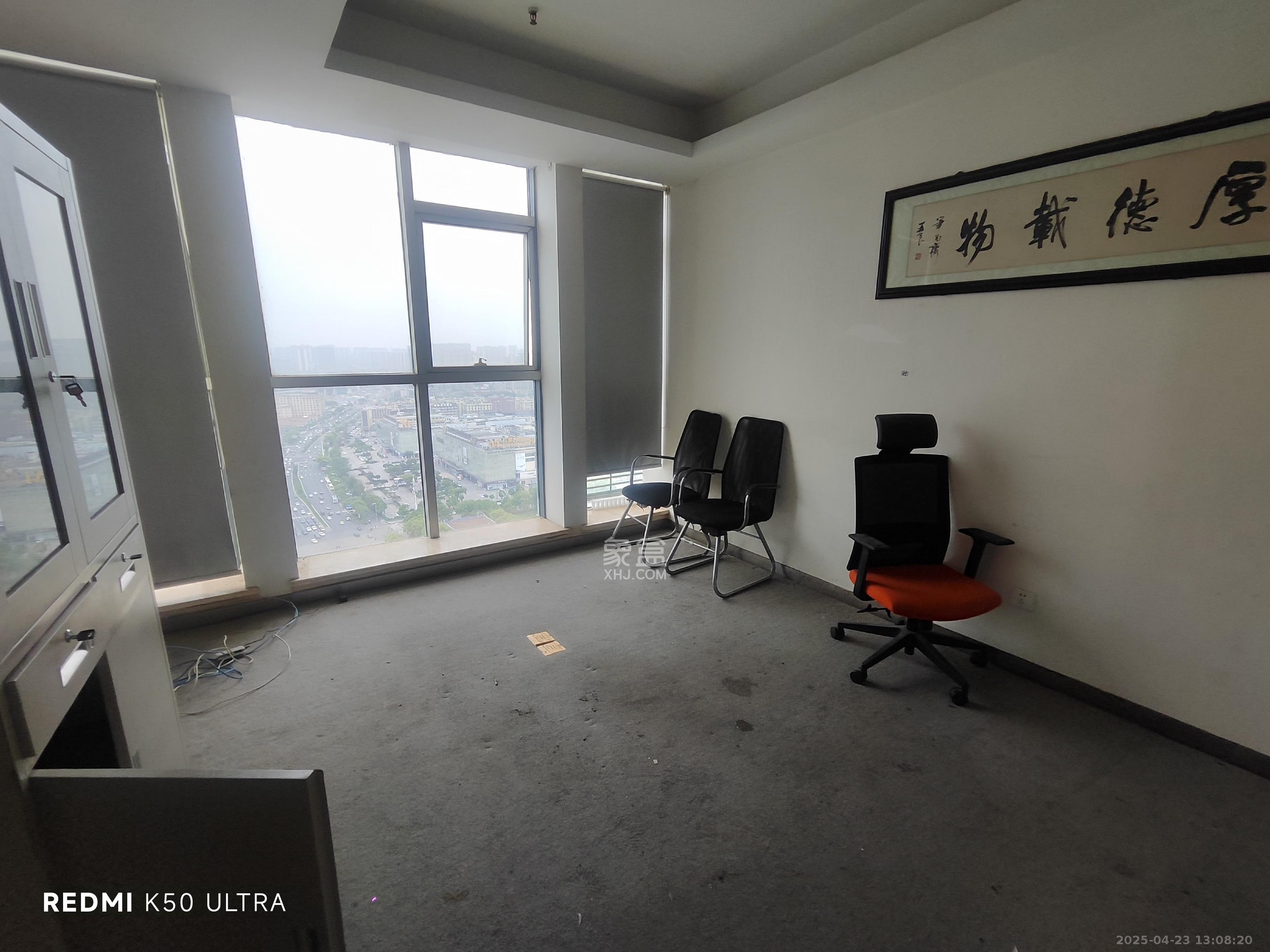 红星国际星城 6室2厅0卫 12700.0元/月 红星国际星城 6室2厅0卫 12700.0元/月室内图