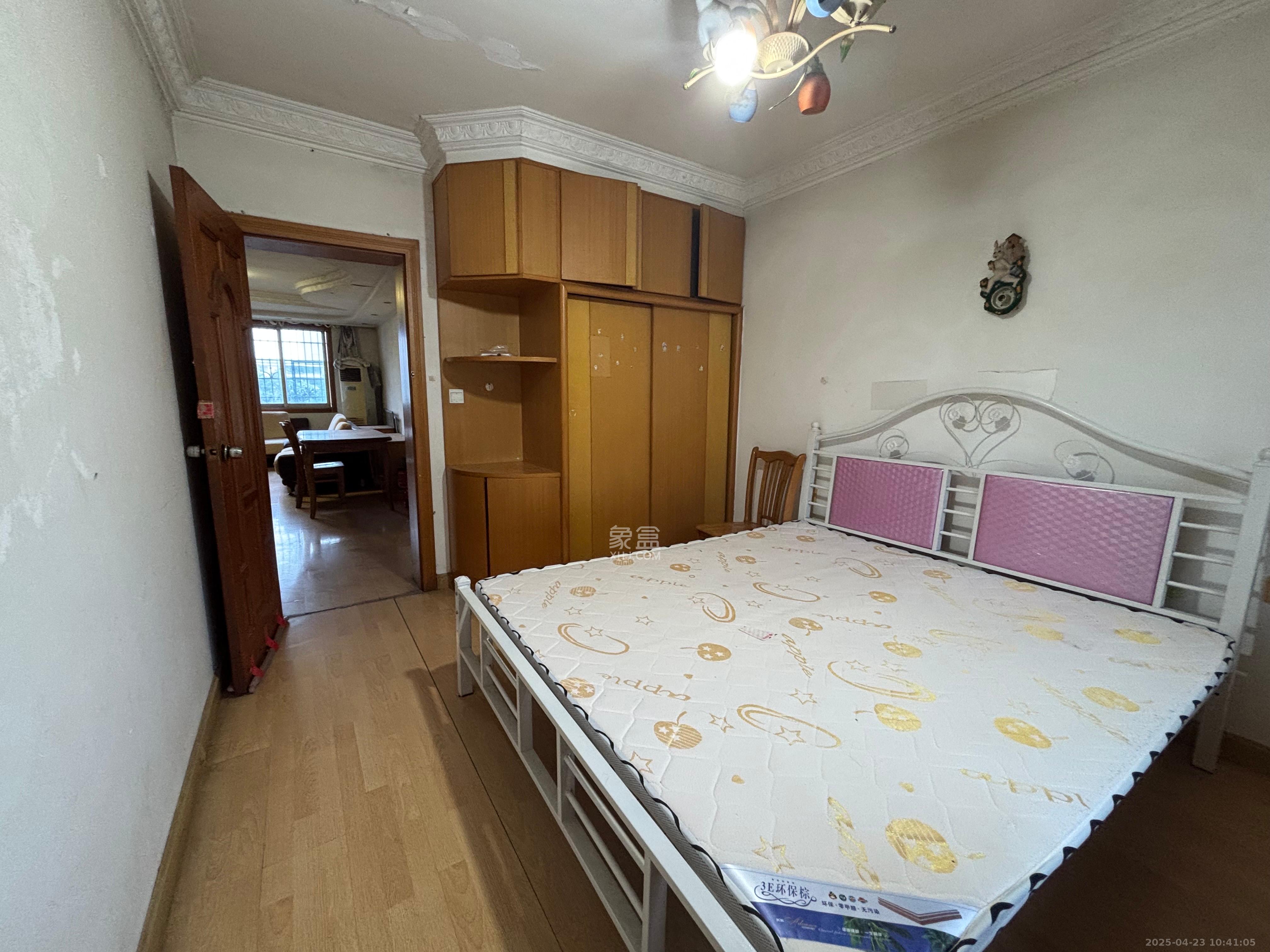 赤岗苑 3室1厅1卫 1800.0元/月 赤岗苑 3室1厅1卫 1800.0元/月室内图