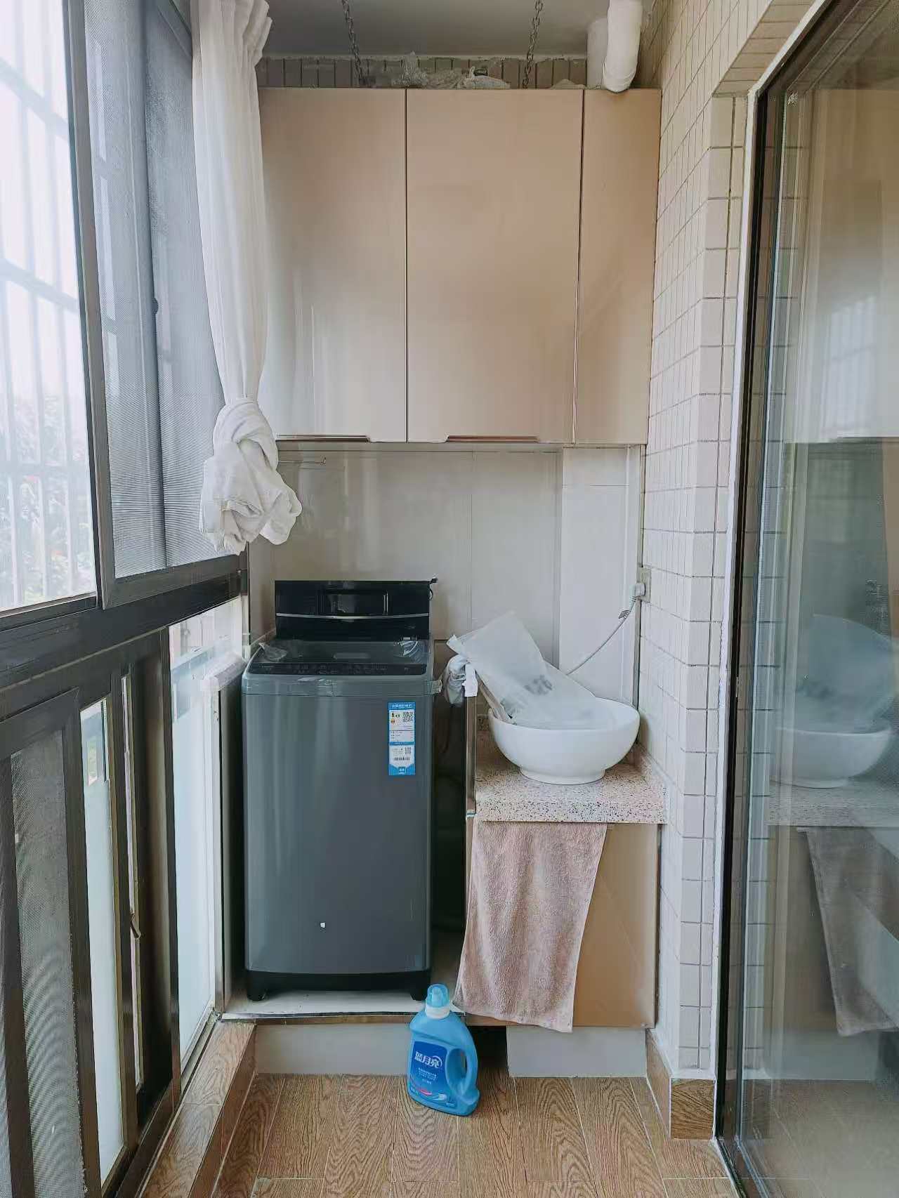 城市海岸二期  2室2厅1卫    205.0万 城市海岸二期  2室2厅1卫    205.0万室内图