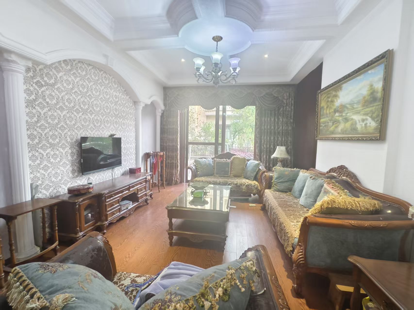 碧桂园 5室2厅4卫 348.0万 碧桂园 5室2厅4卫 348.0万室内图