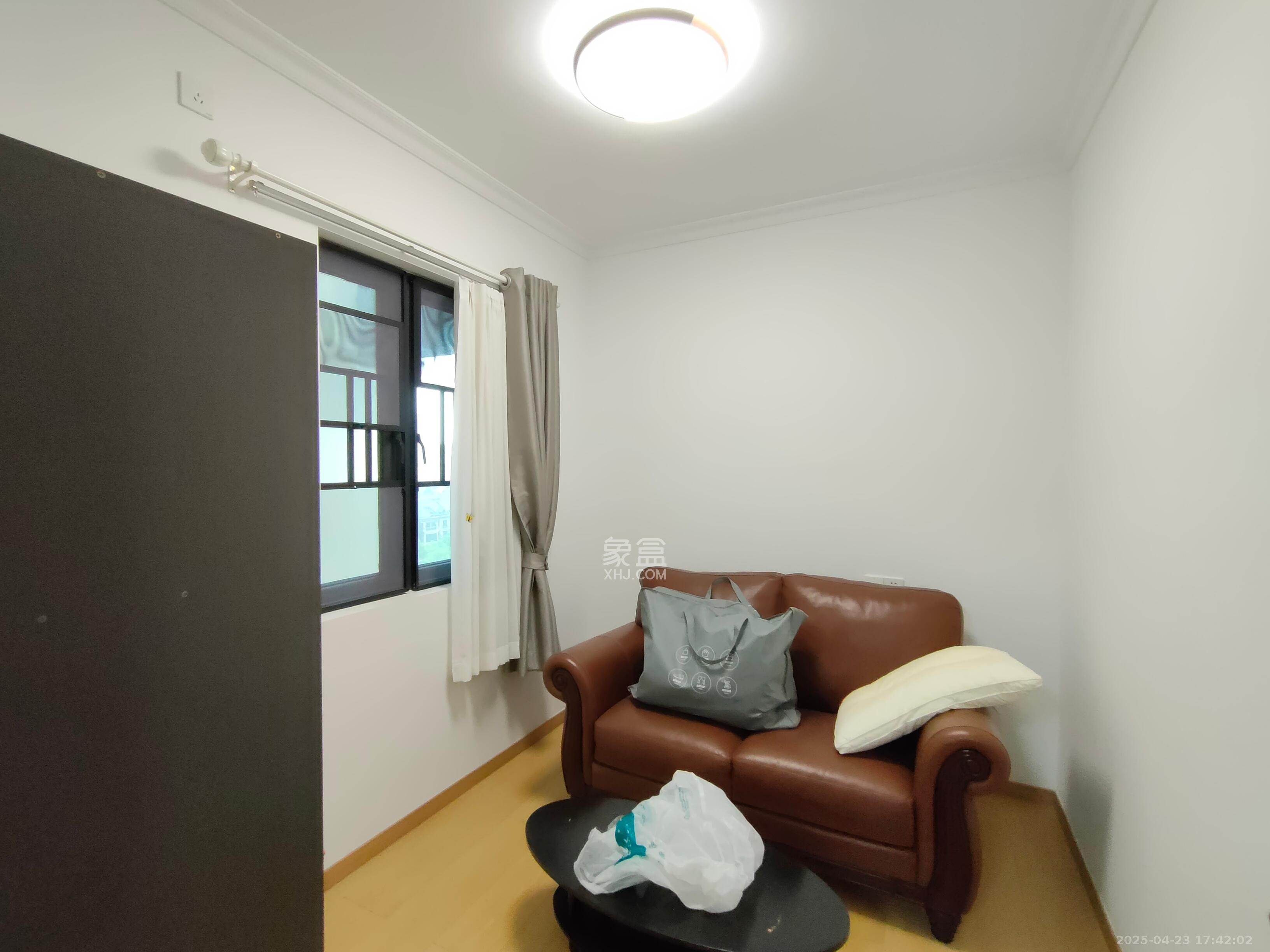 碧桂园城市之光 2室0厅1卫 2600.0元/月 碧桂园城市之光 2室0厅1卫 2600.0元/月室内图