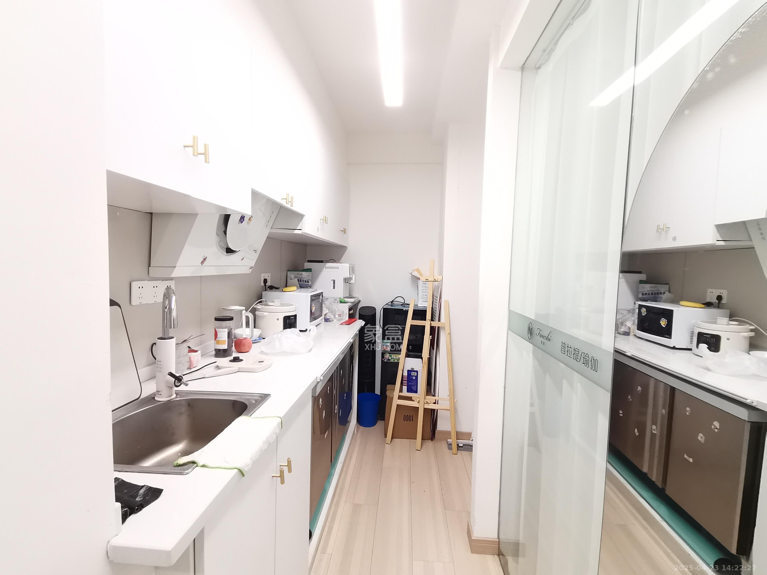 北辰三角洲B1E1区  1室1厅1卫   10000.00元/月室内图
