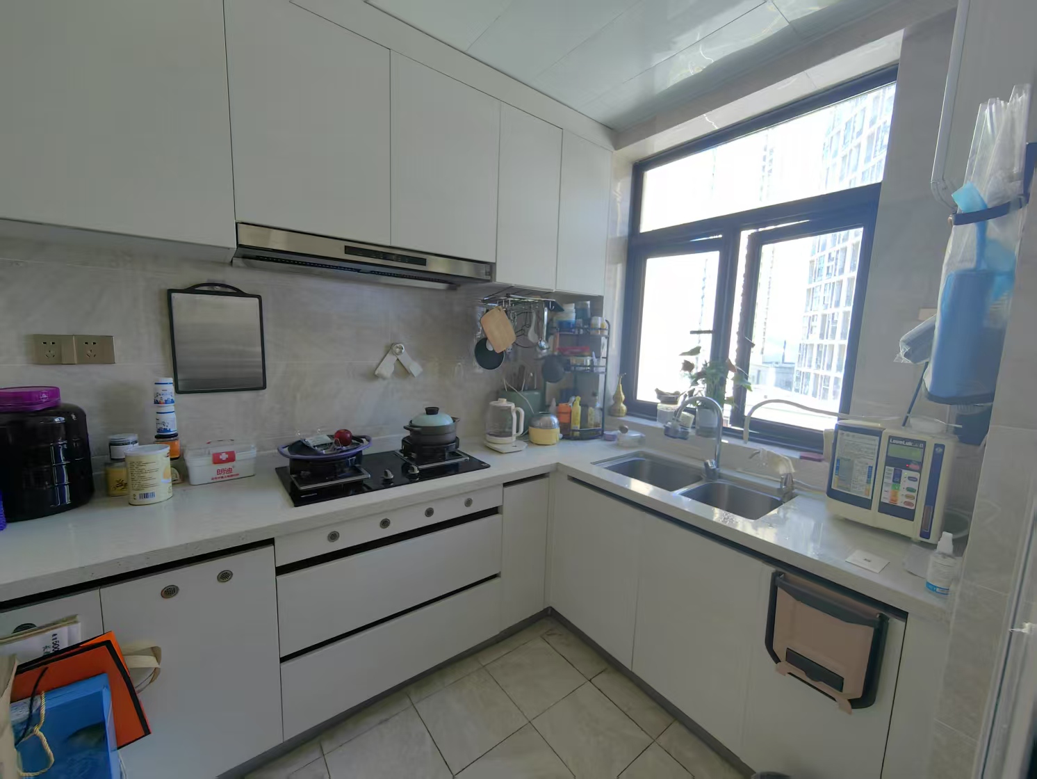 金鹿花园三期  3室2厅2卫    296.0万 金鹿花园三期  3室2厅2卫    296.0万室内图