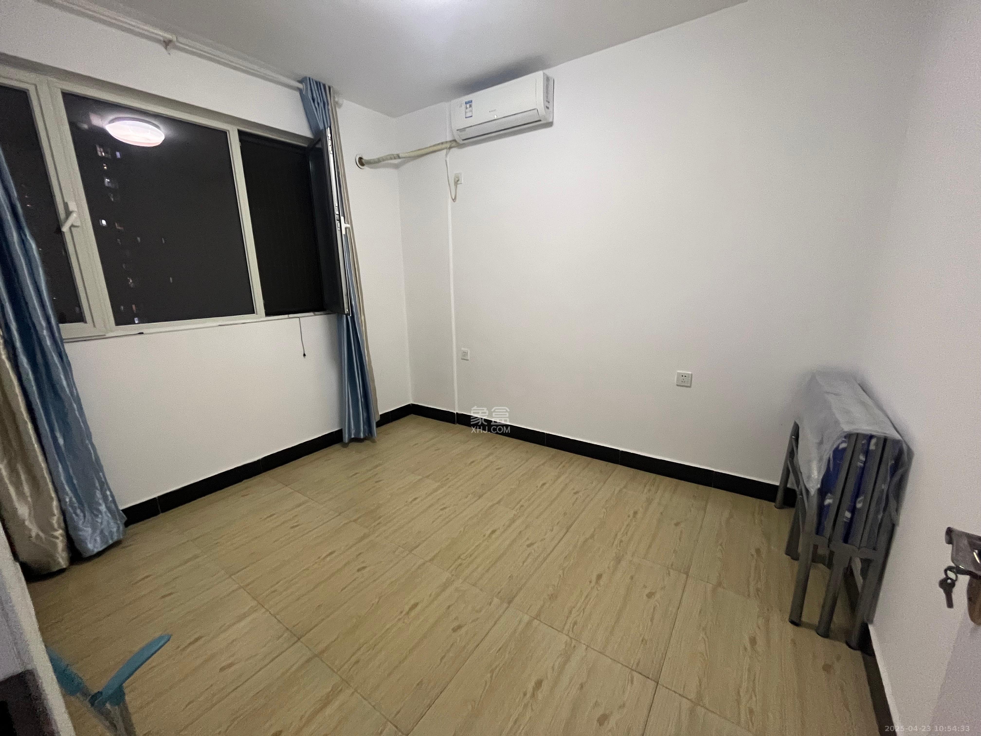 北辰三角洲E4区  4室2厅2卫   3400.00元/月室内图