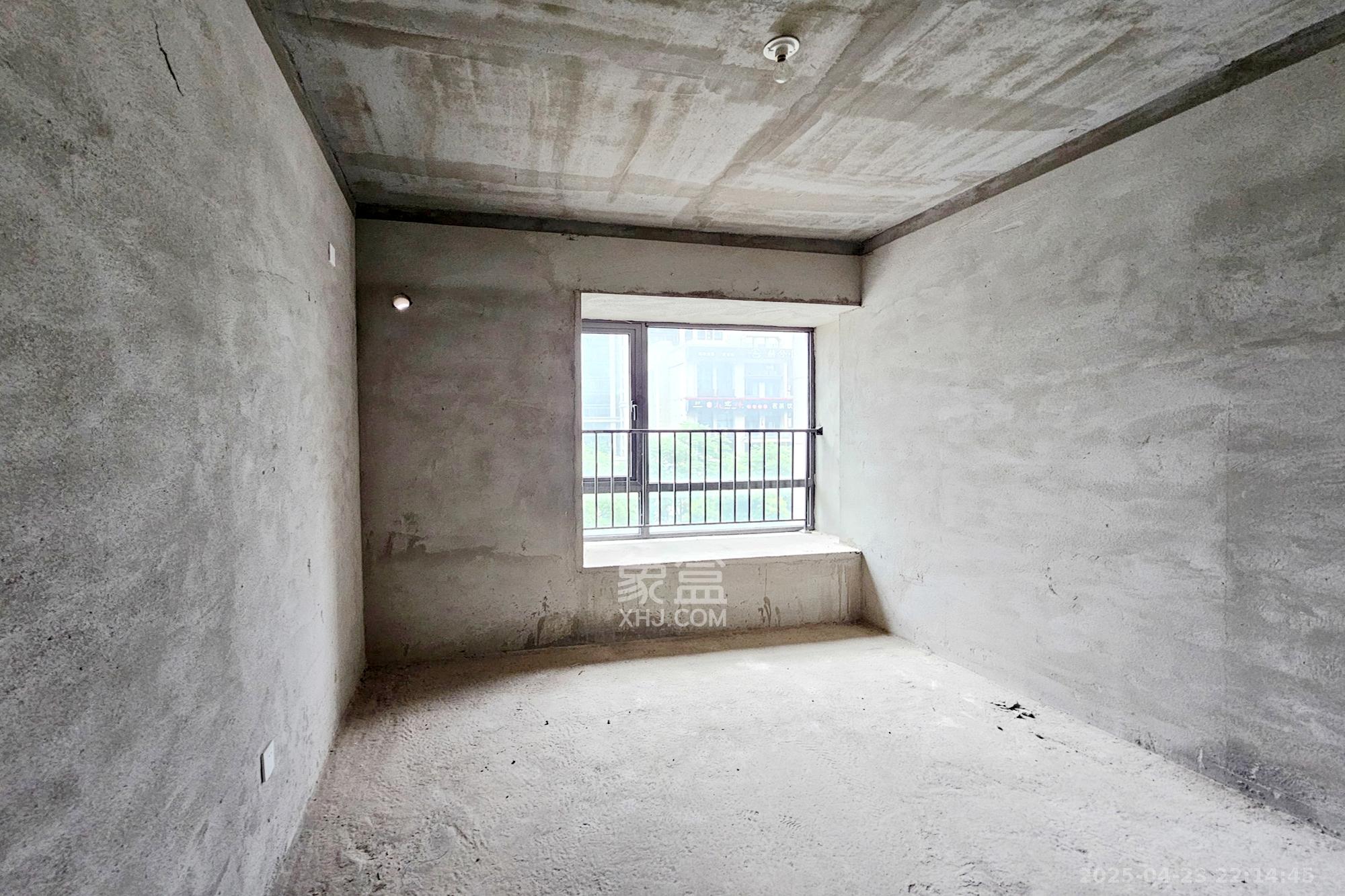 明昇壹城（明昇时代广场）一期  3室2厅2卫   168.00万卧室